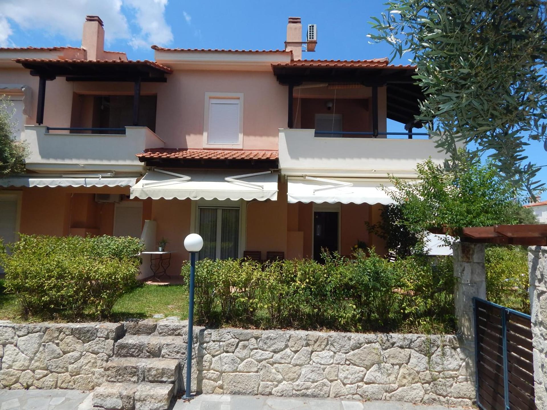 Kripis Holiday Apartments