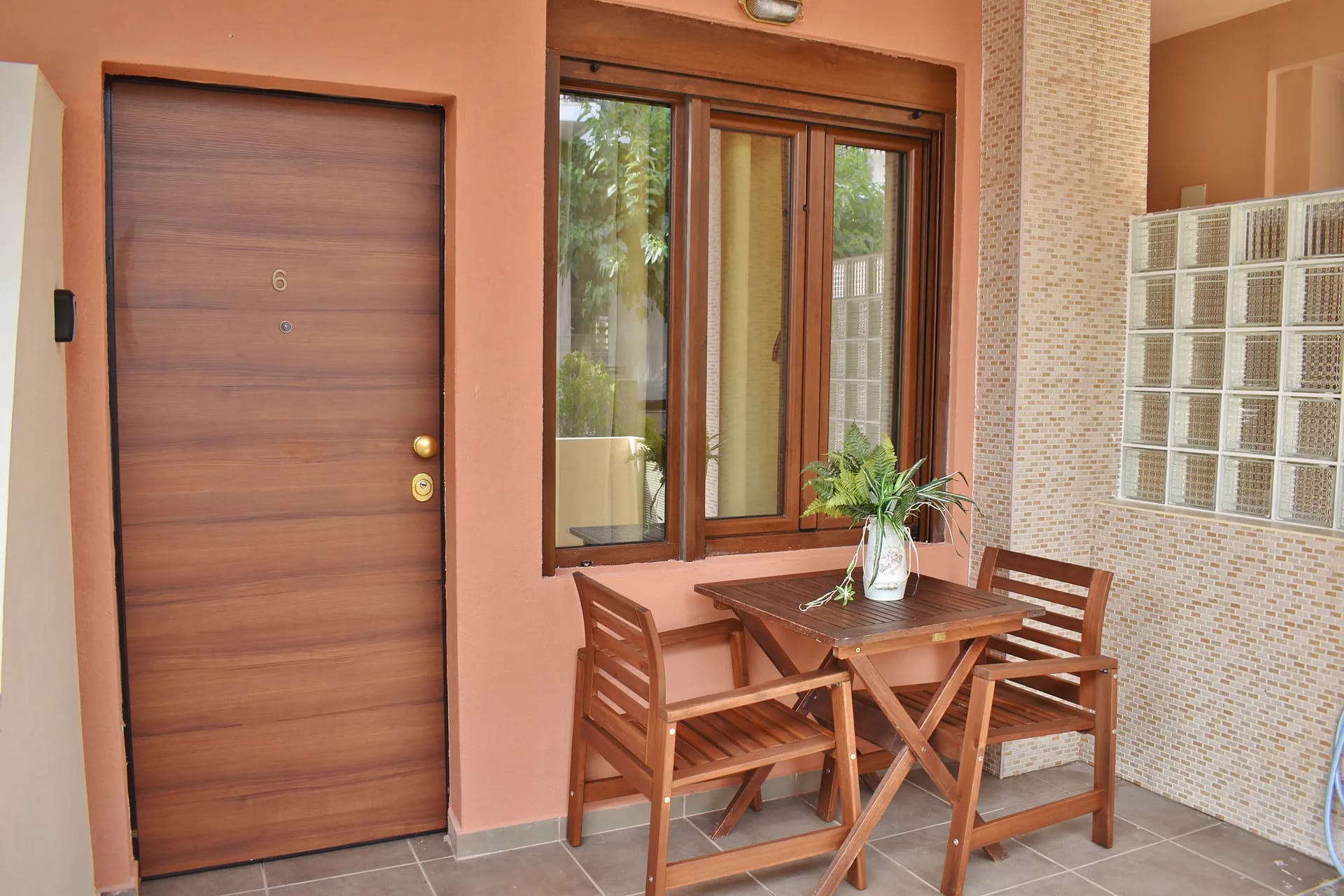 Kripis Holiday Apartments