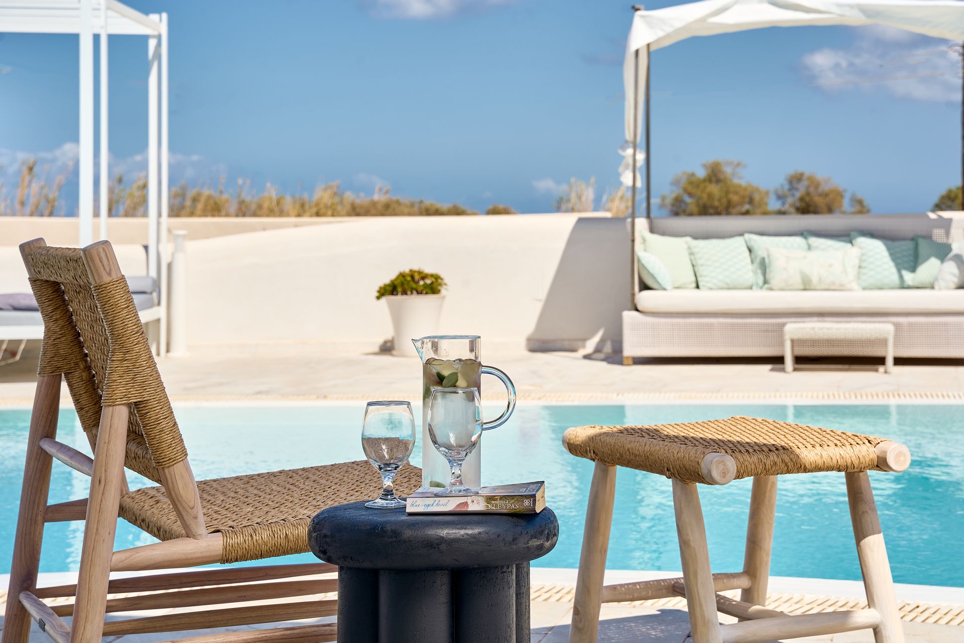 La Maison Luxurious Living
