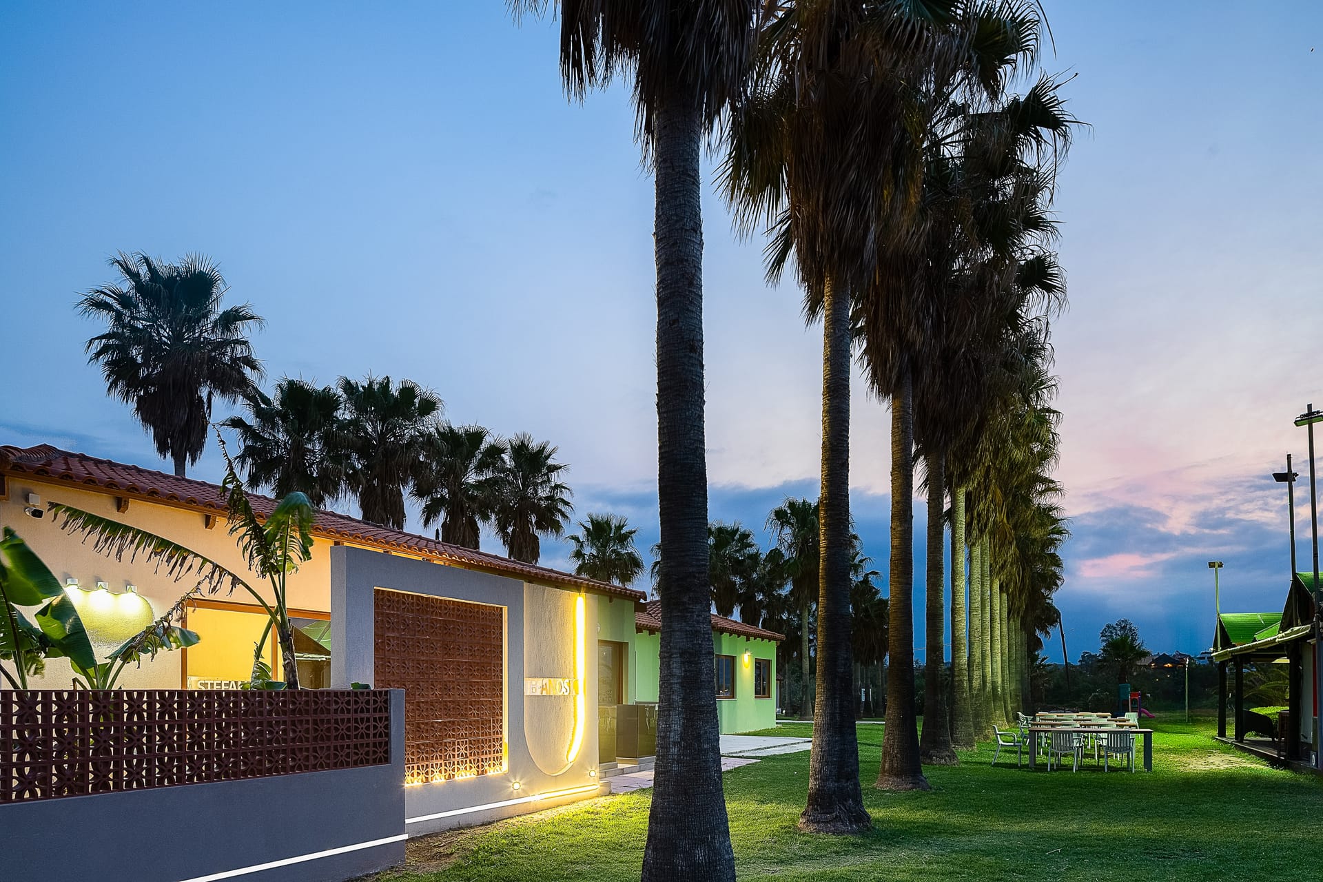 La Palma Beachfront Suites