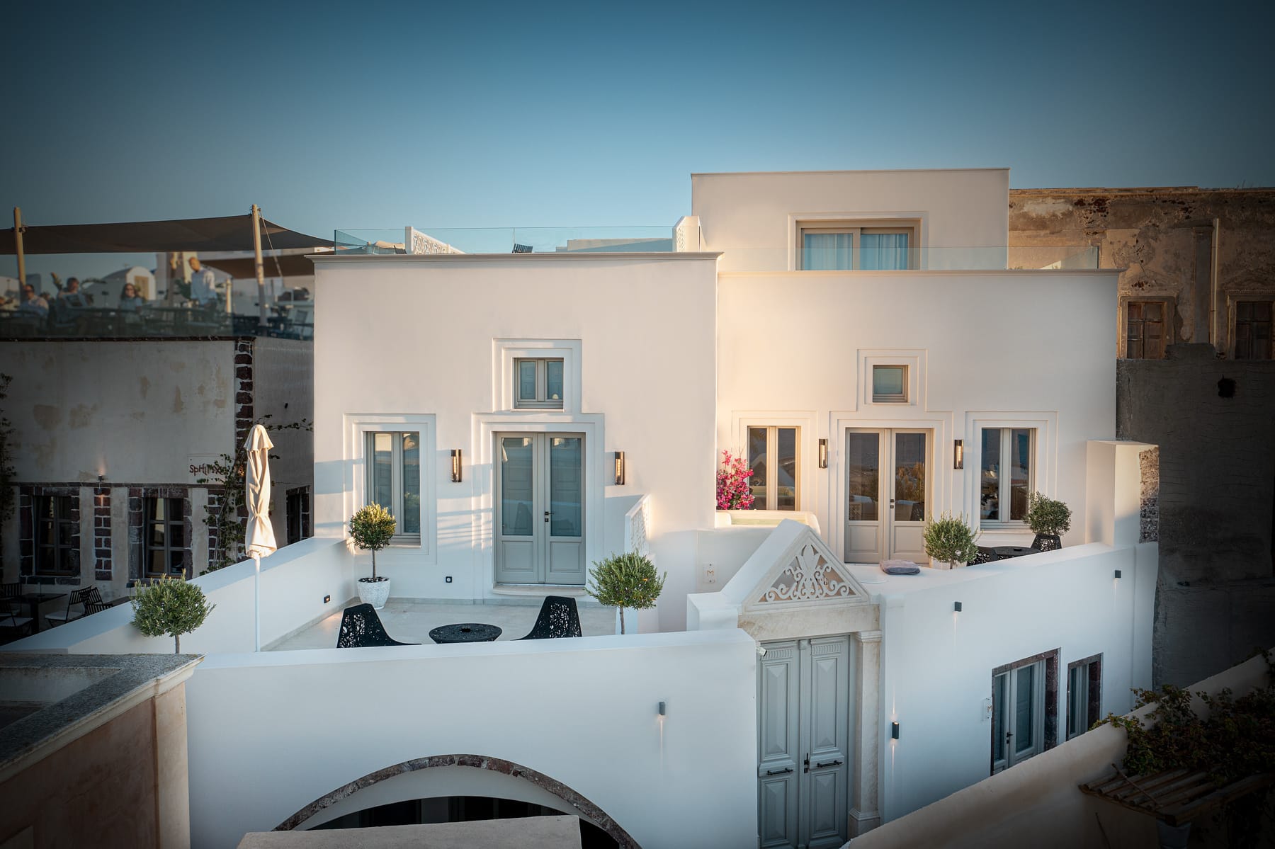 La Madeleine Oia Suites & Caves