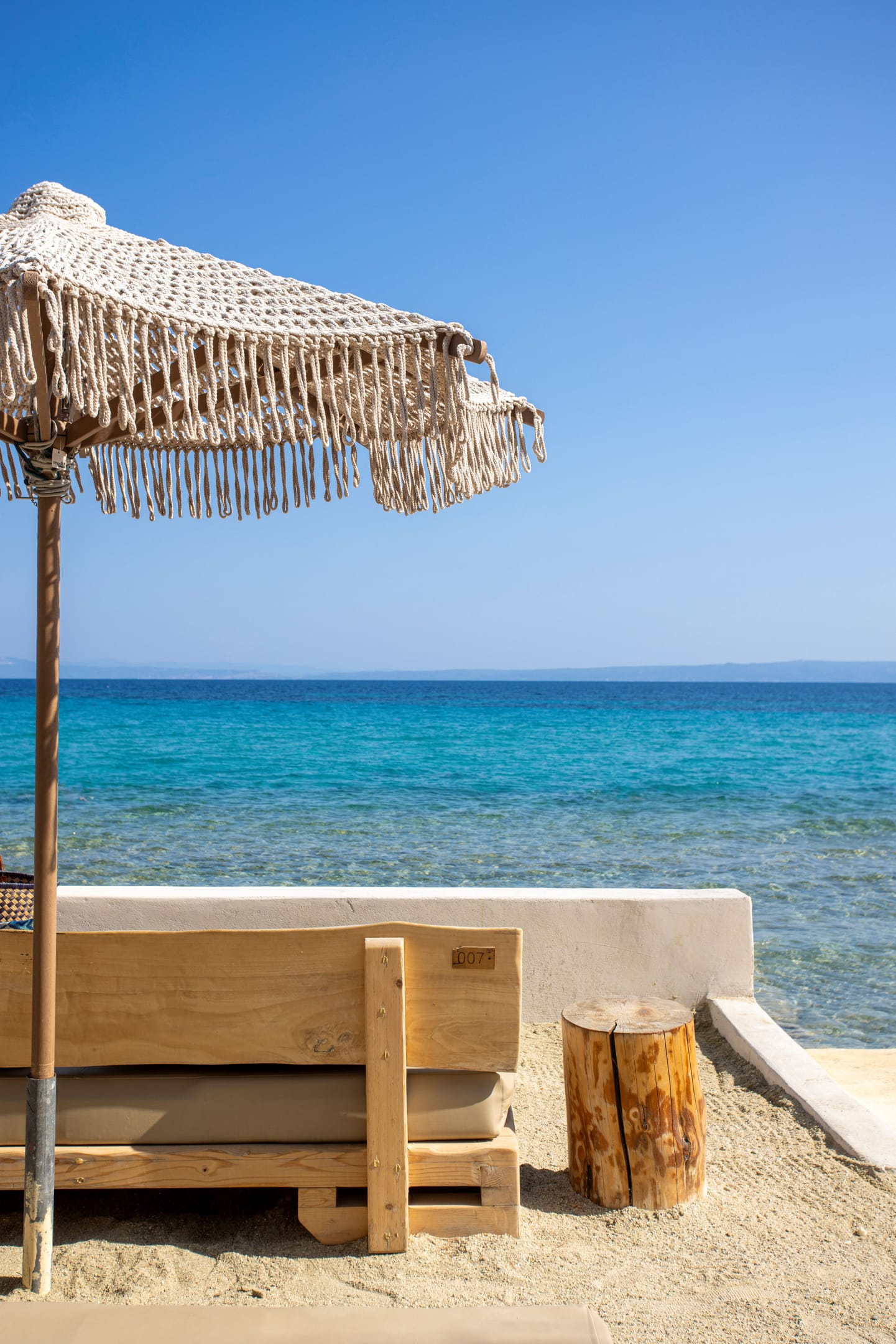 MAKO Sea & Suites