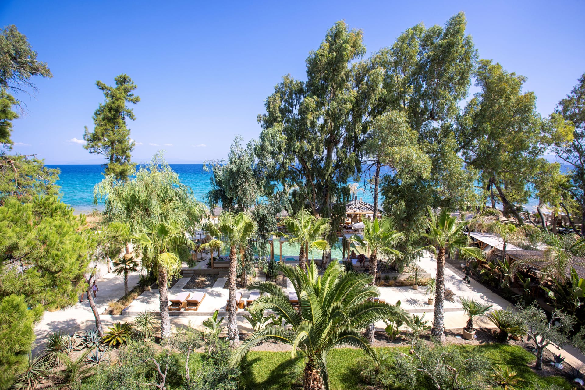 MAKO Sea & Suites