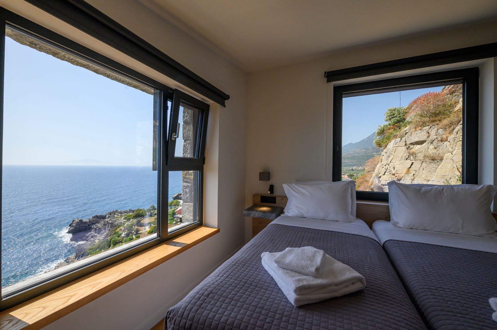 Mani Suites