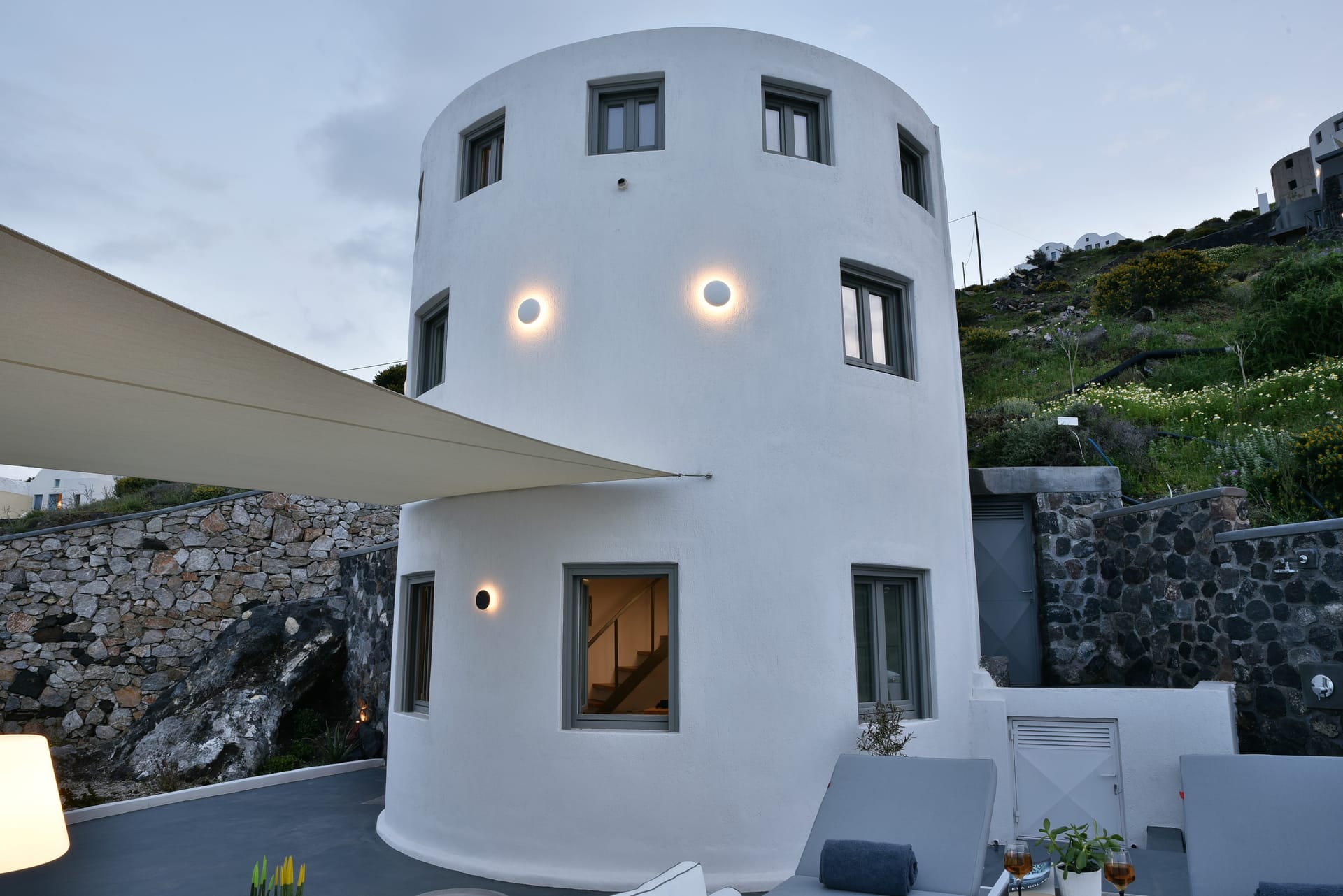 Horizon Mills Villas and Suites Santorini