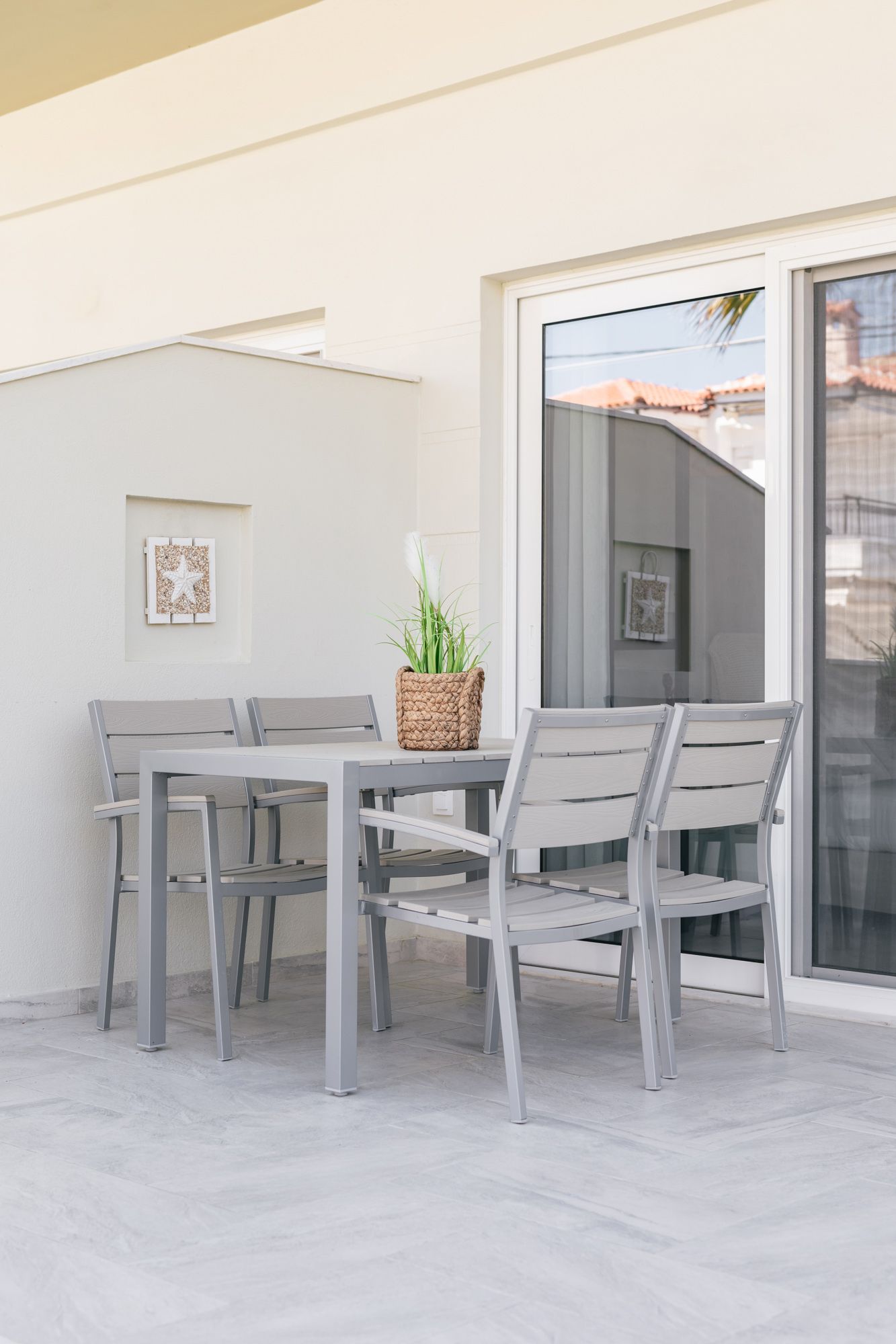 Minthi Boutique Apartments