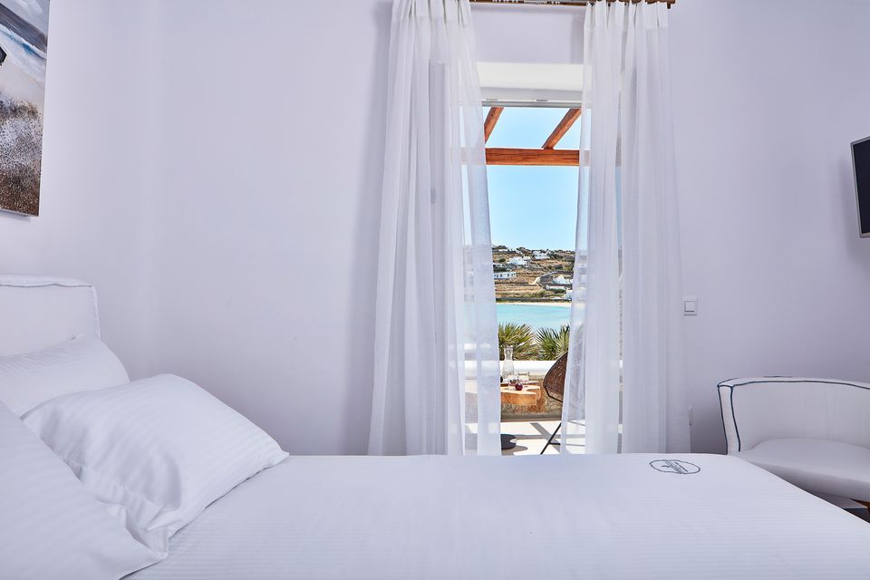 Mykonos Waves