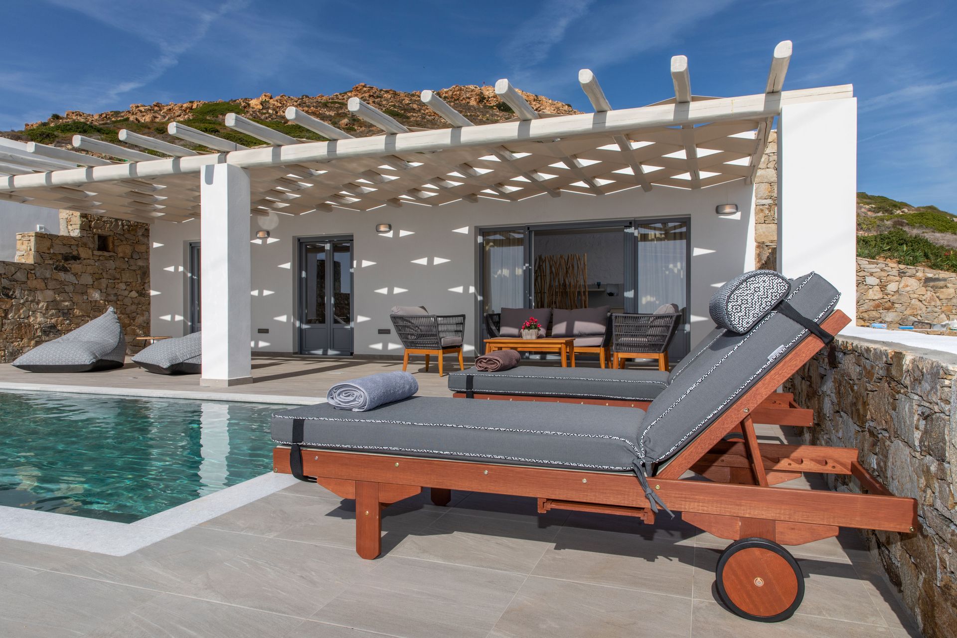 Mythology Naxos Villa & Suites