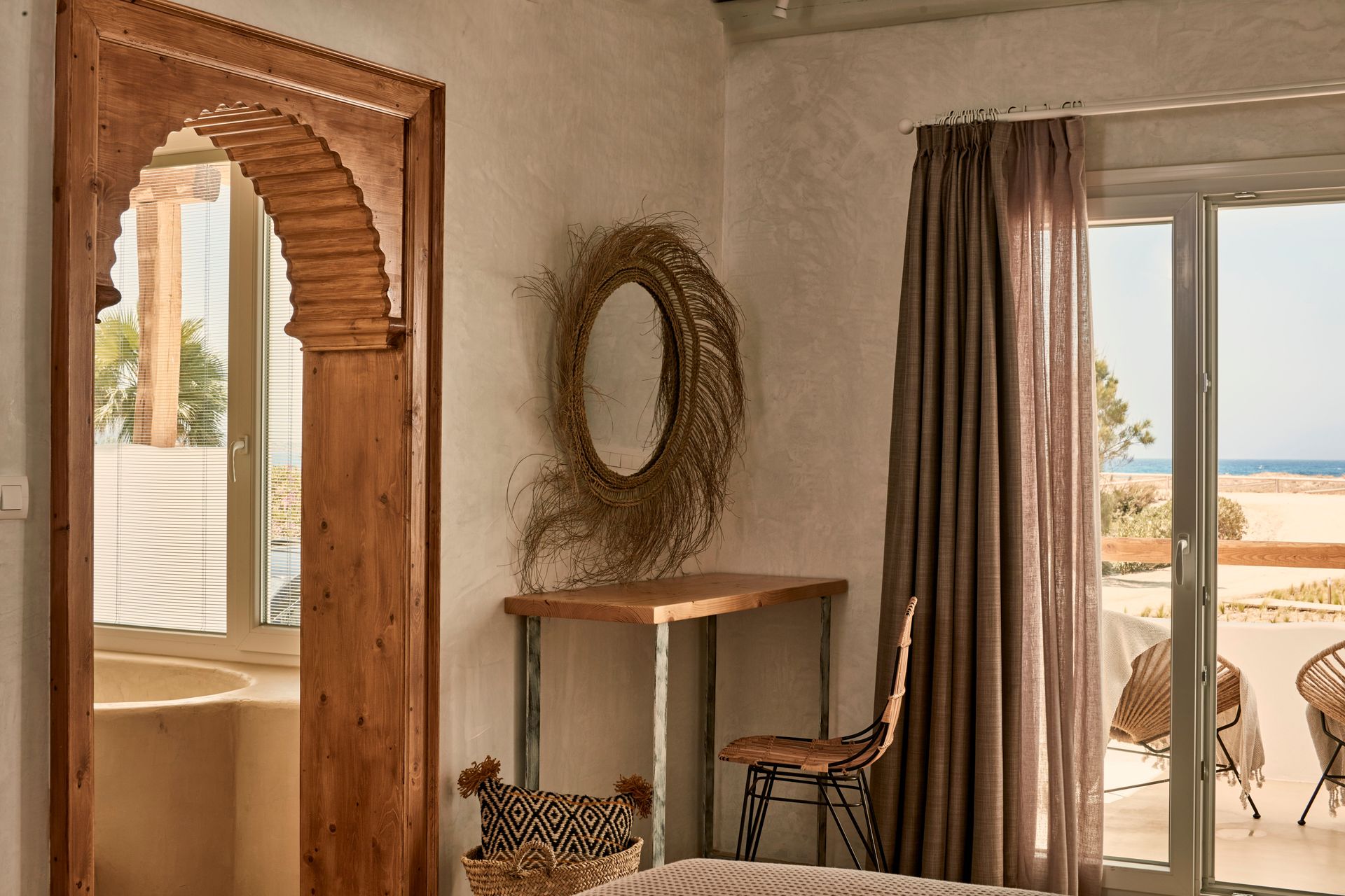 Naxian On The Beach Luxury Boutique Suites