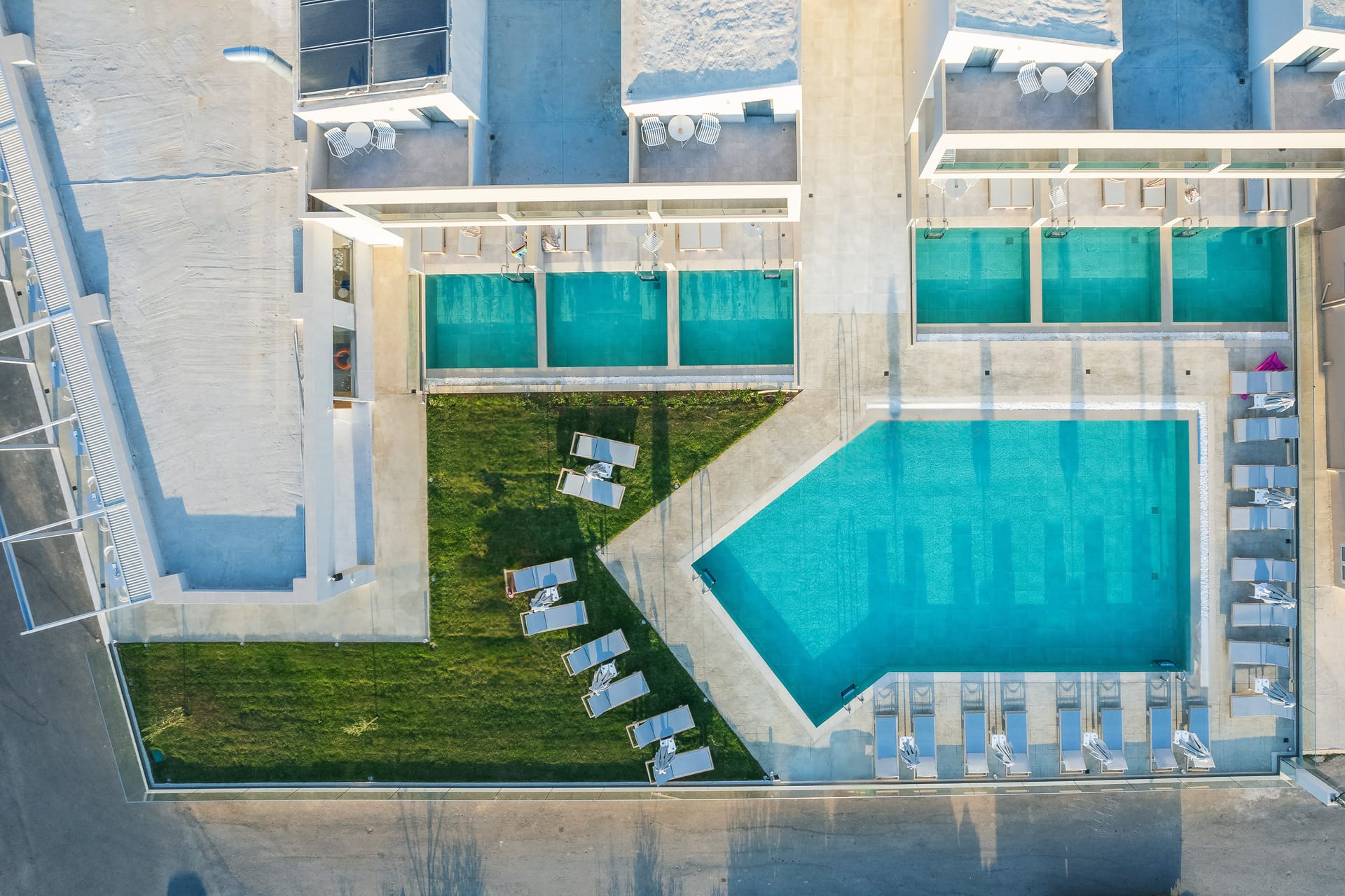Nima Boutique Hotel