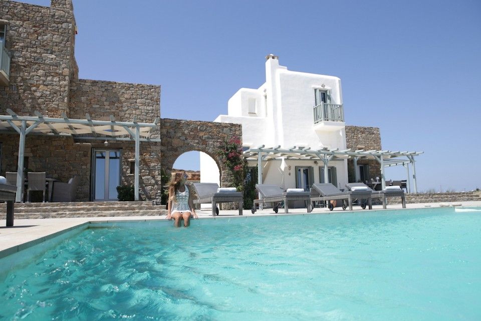 Niriides Homes & Villas