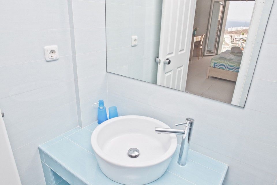 Niriides Homes & Villas