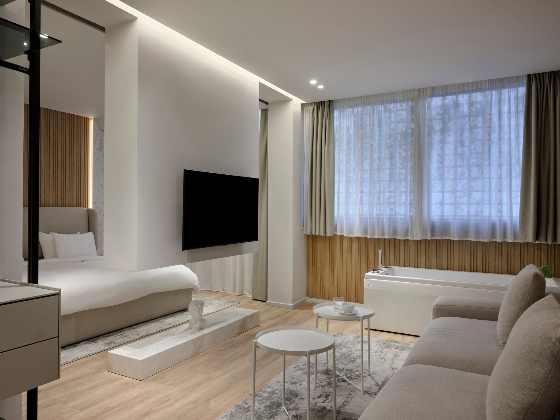 Nur Aparthotel Ermou