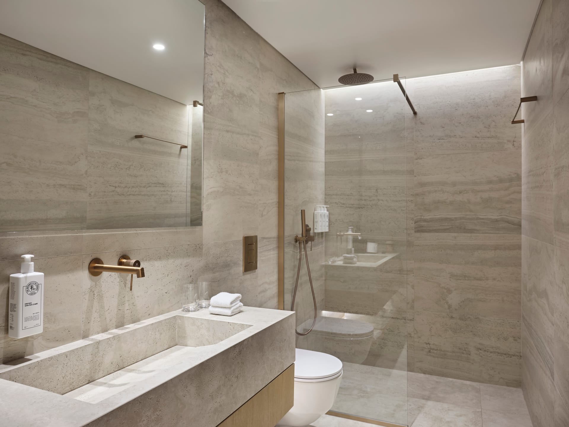 Nur Aparthotel Ermou
