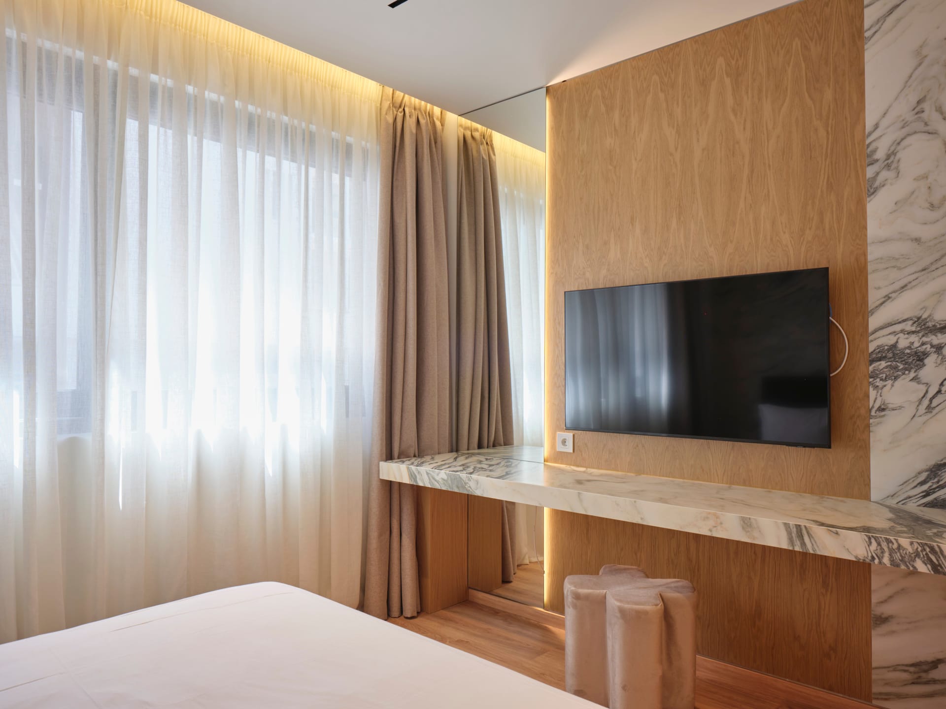 Nur City Suites