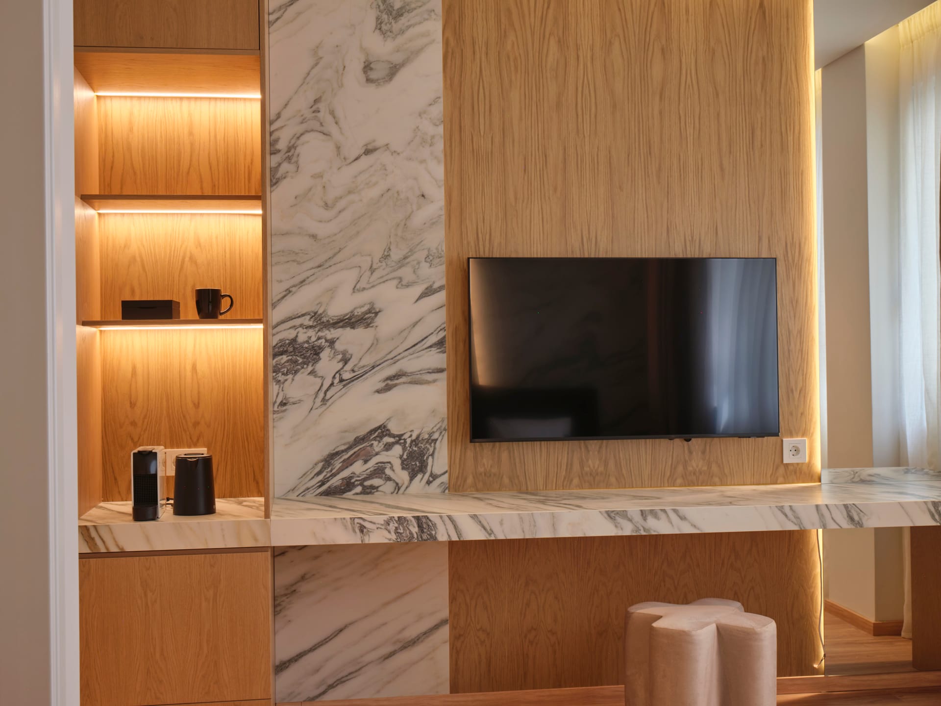 Nur City Suites