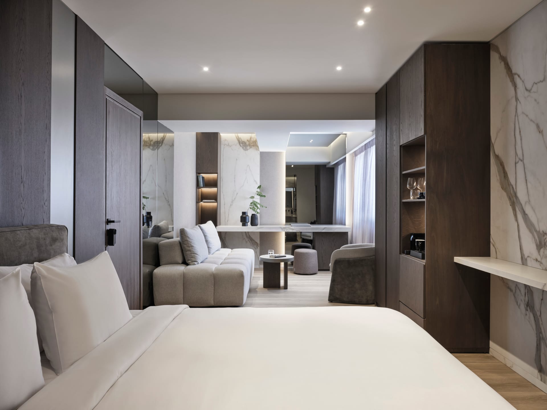 Nur Edge Aparthotel