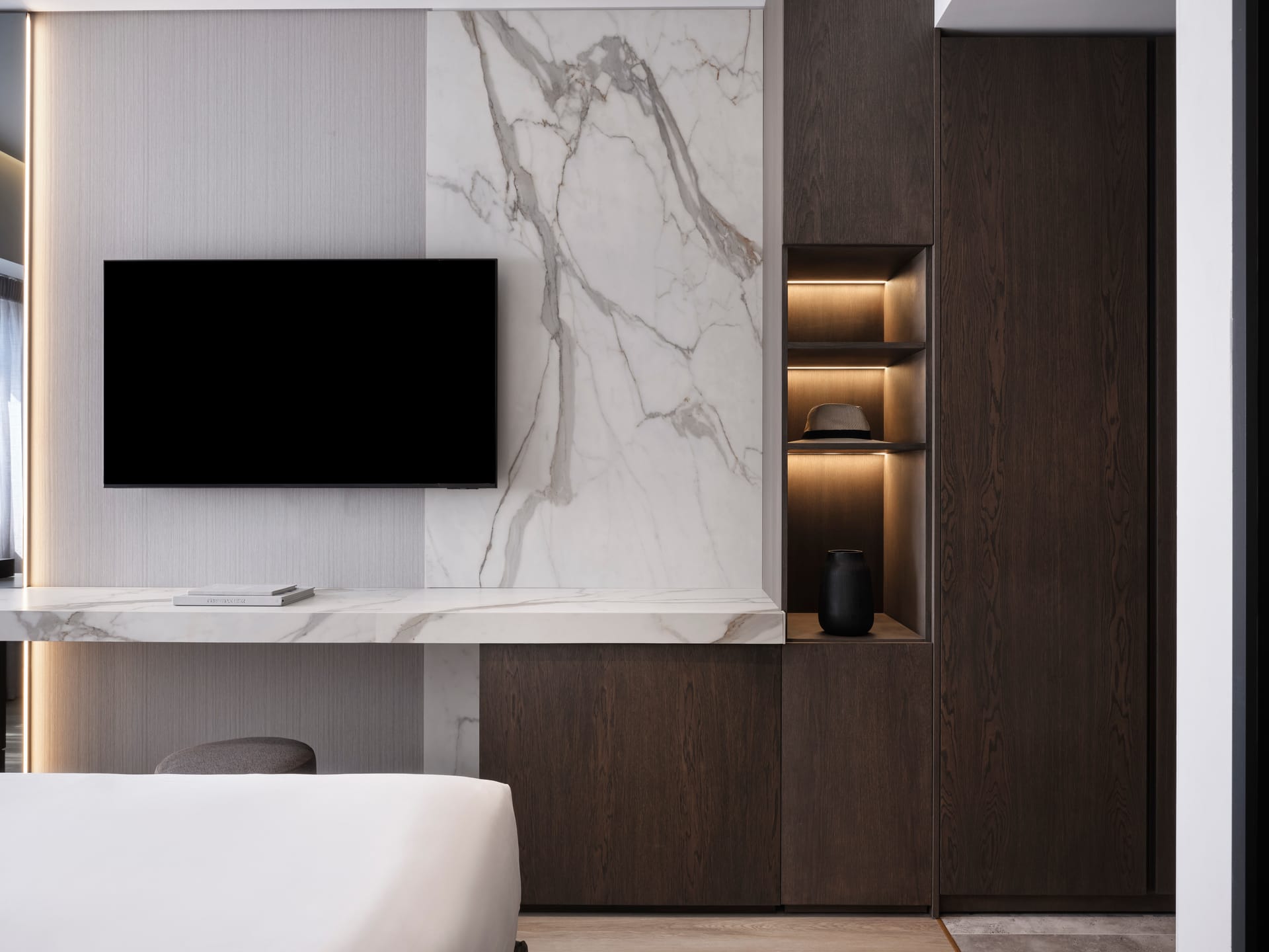Nur Edge Aparthotel