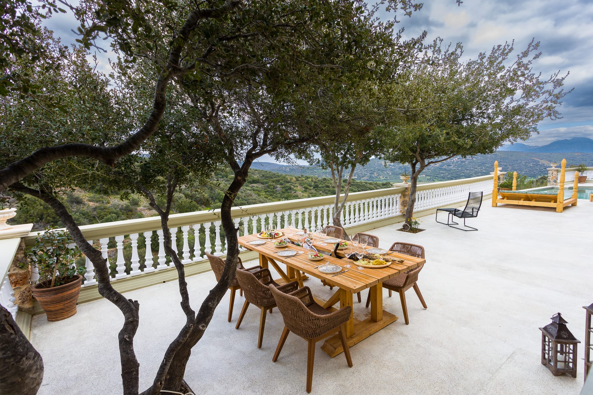 Oak Tree Estate