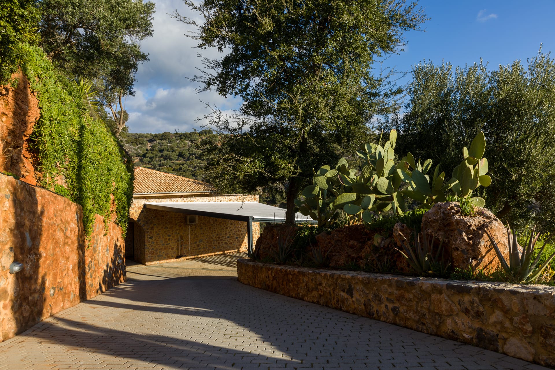 Oak Tree Estate