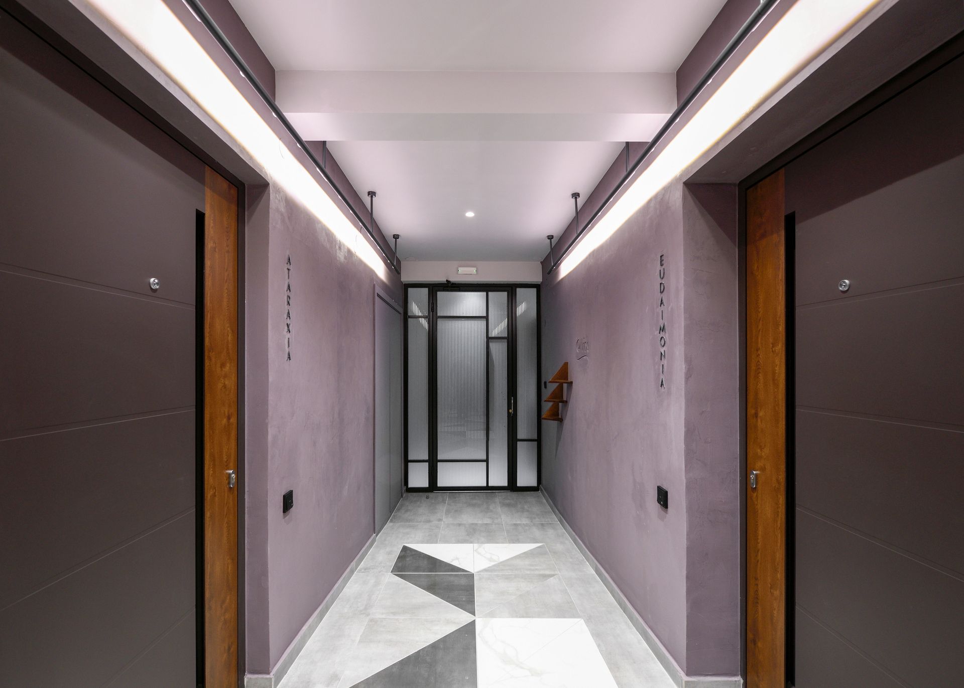 Olvios Luxury Suites & Lofts