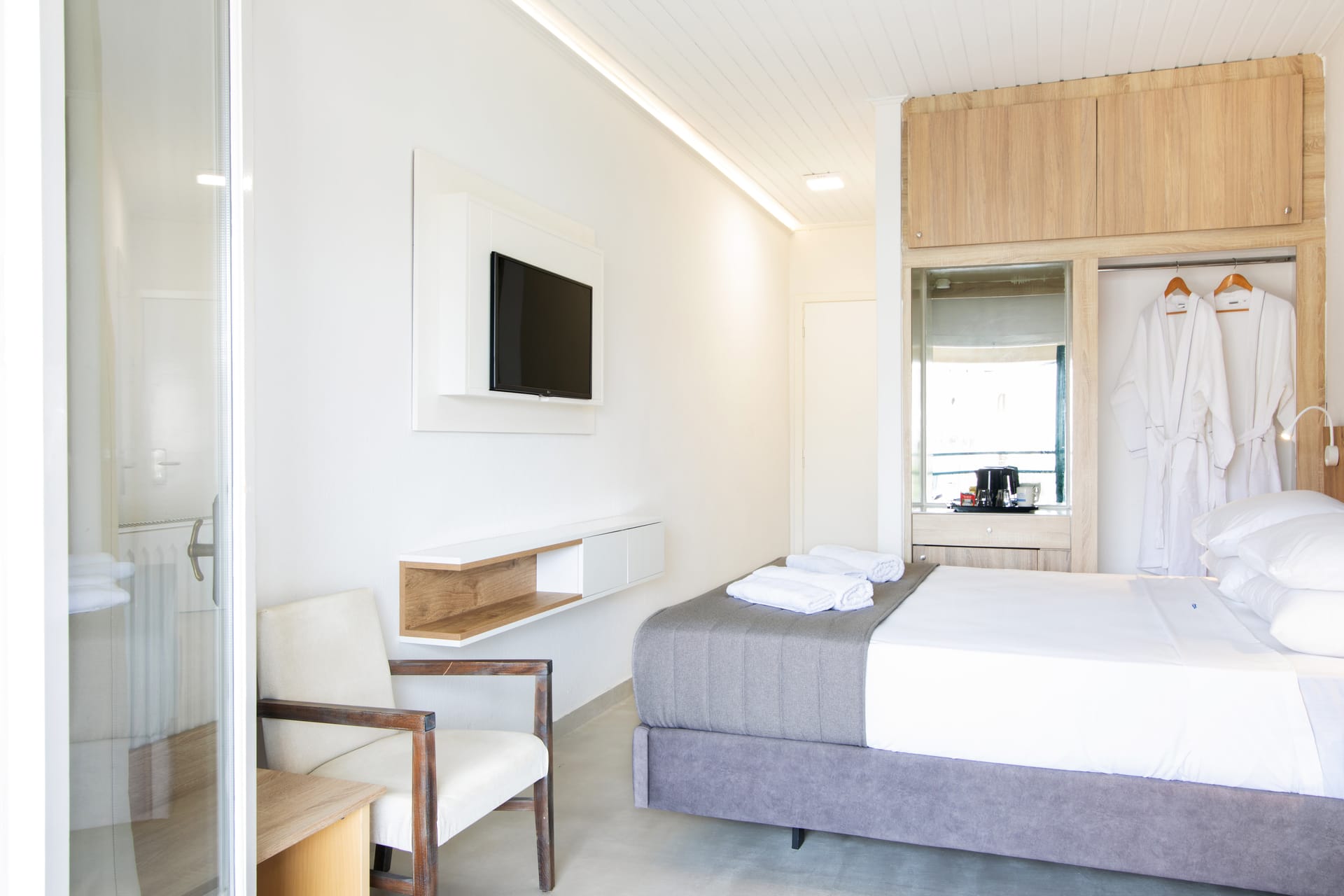 Opera Blue Hotel