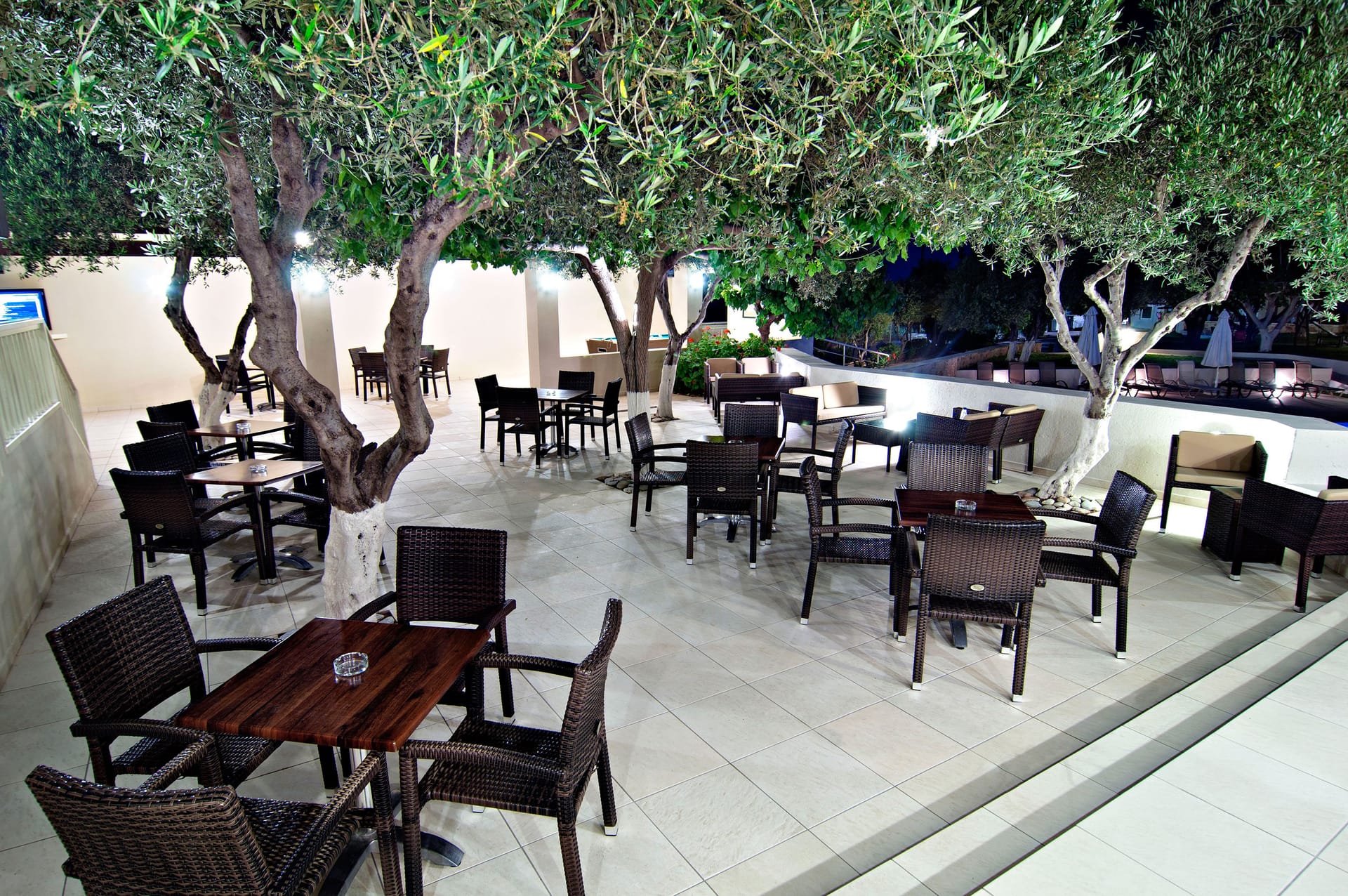 Ourania Apartments