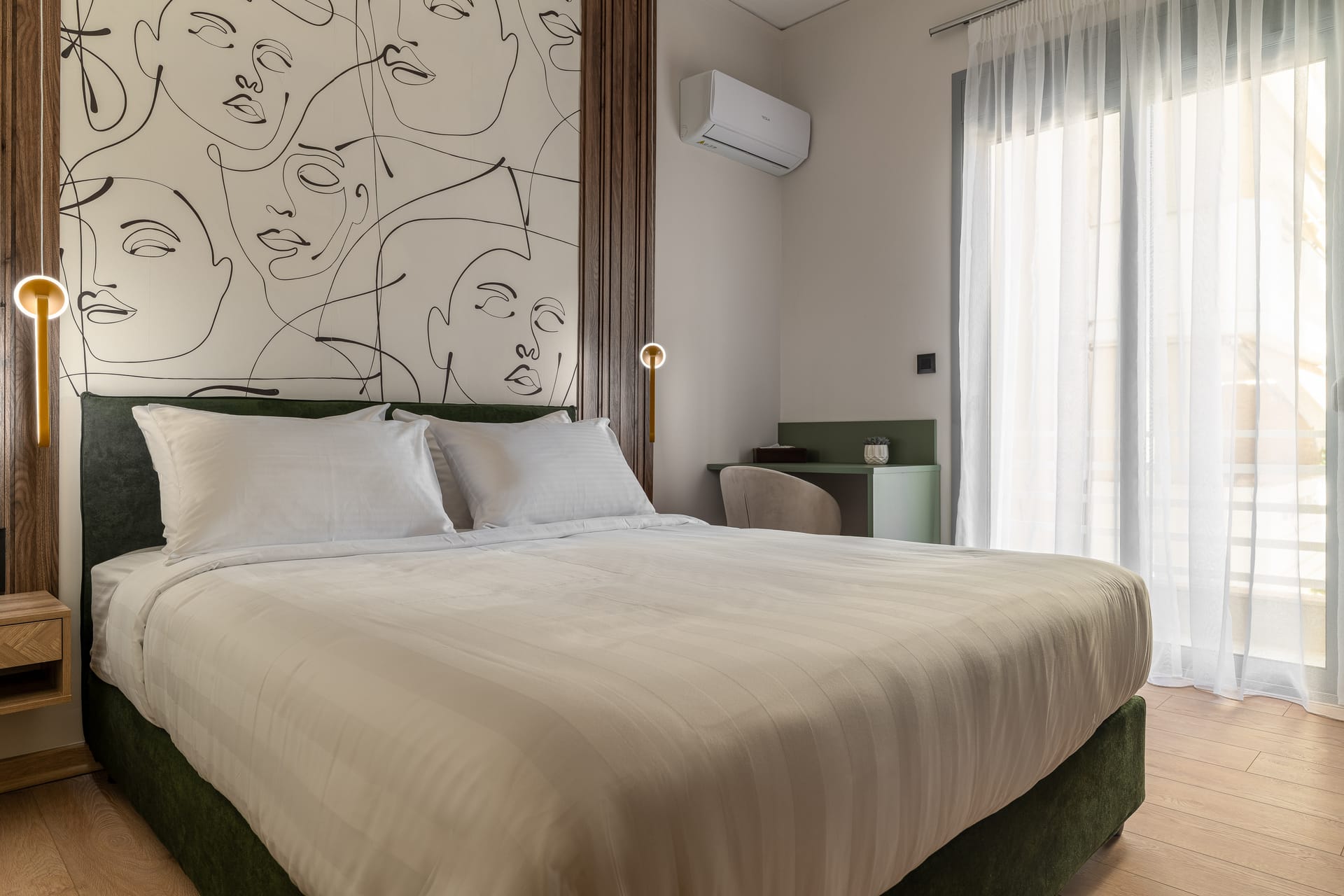 Phalerus Suites