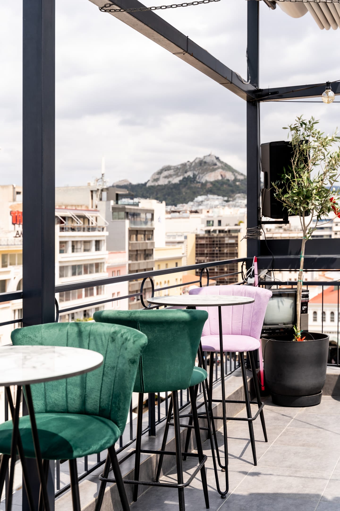 Play Theatrou a member of Brown Hotels