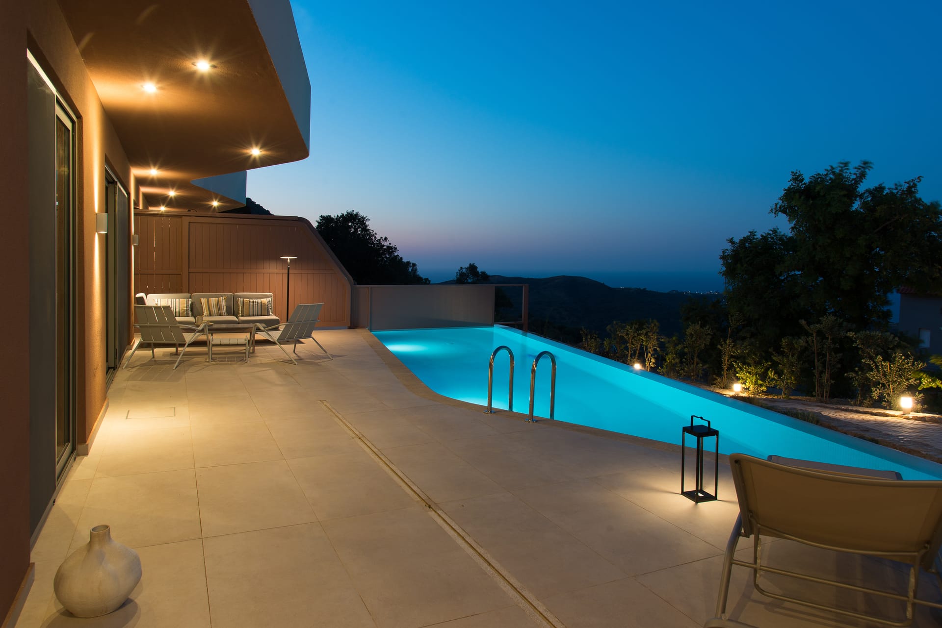 Plethora Luxury Suites