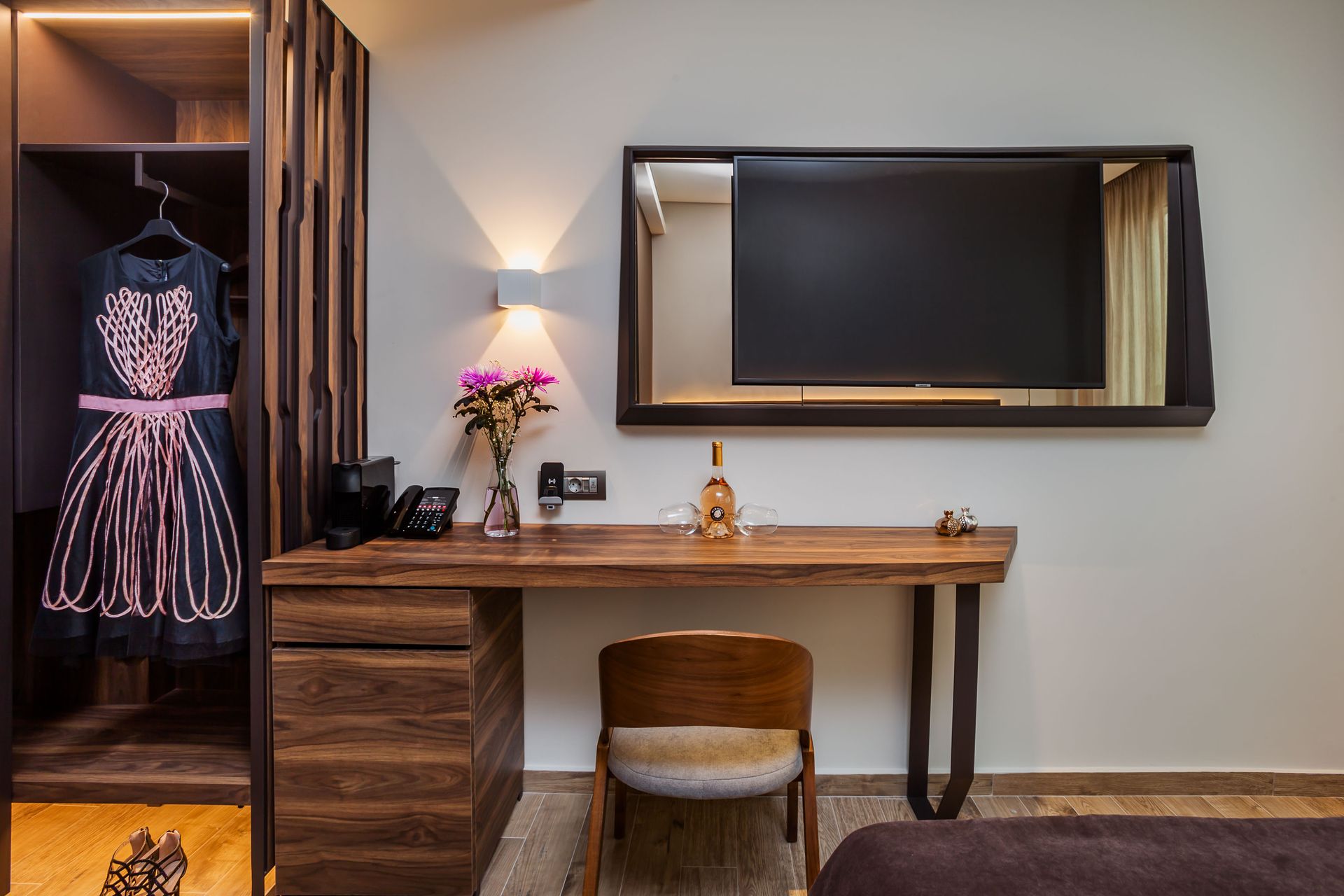 Imperial Plus | Urban Smart Hotel