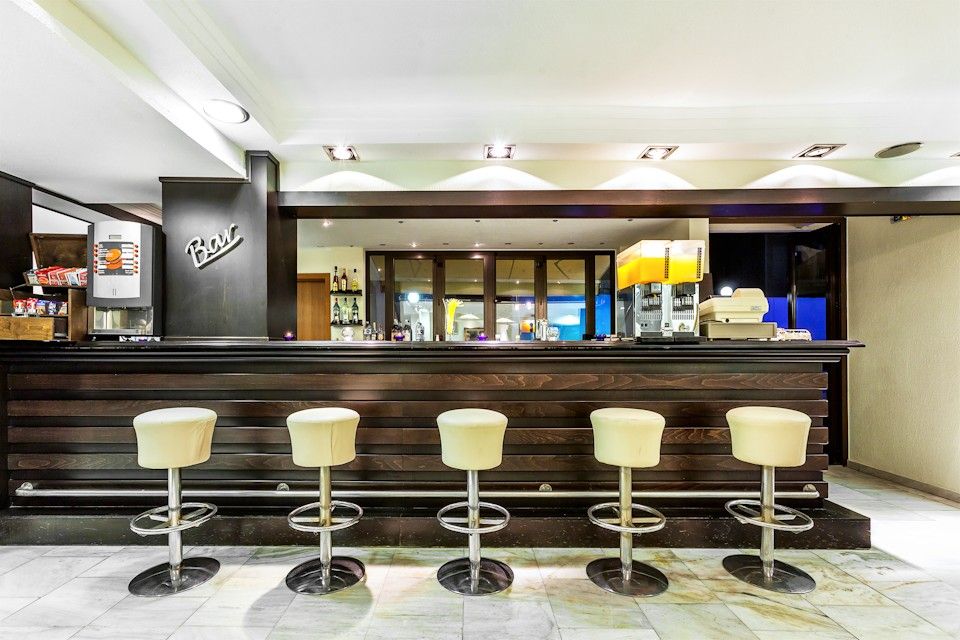 Elinotel Polis Hotel