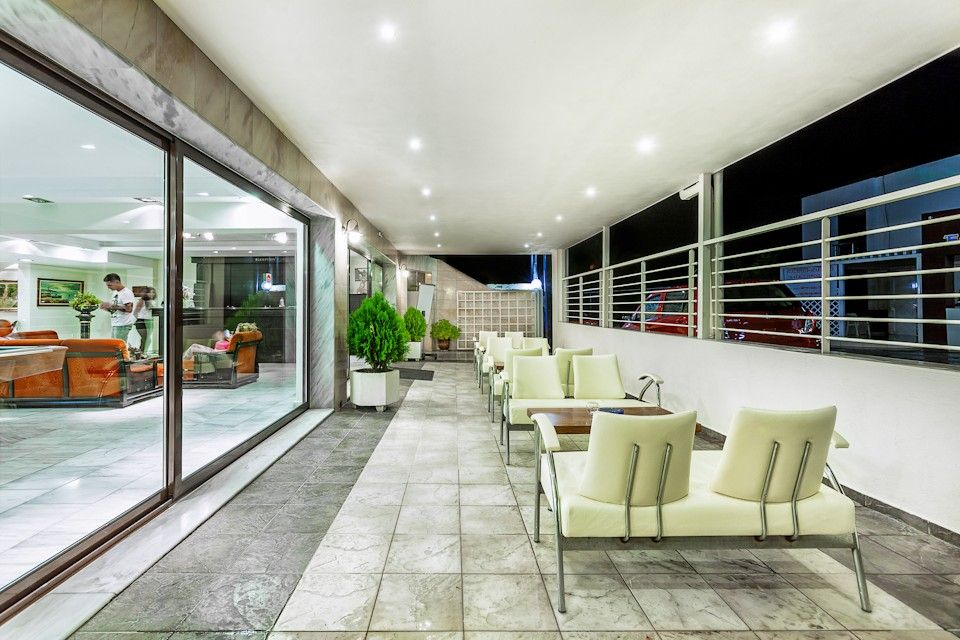 Elinotel Polis Hotel