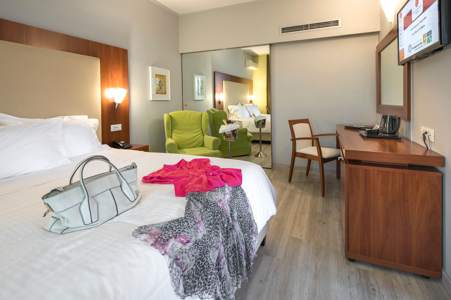 Polis Grand Hotel