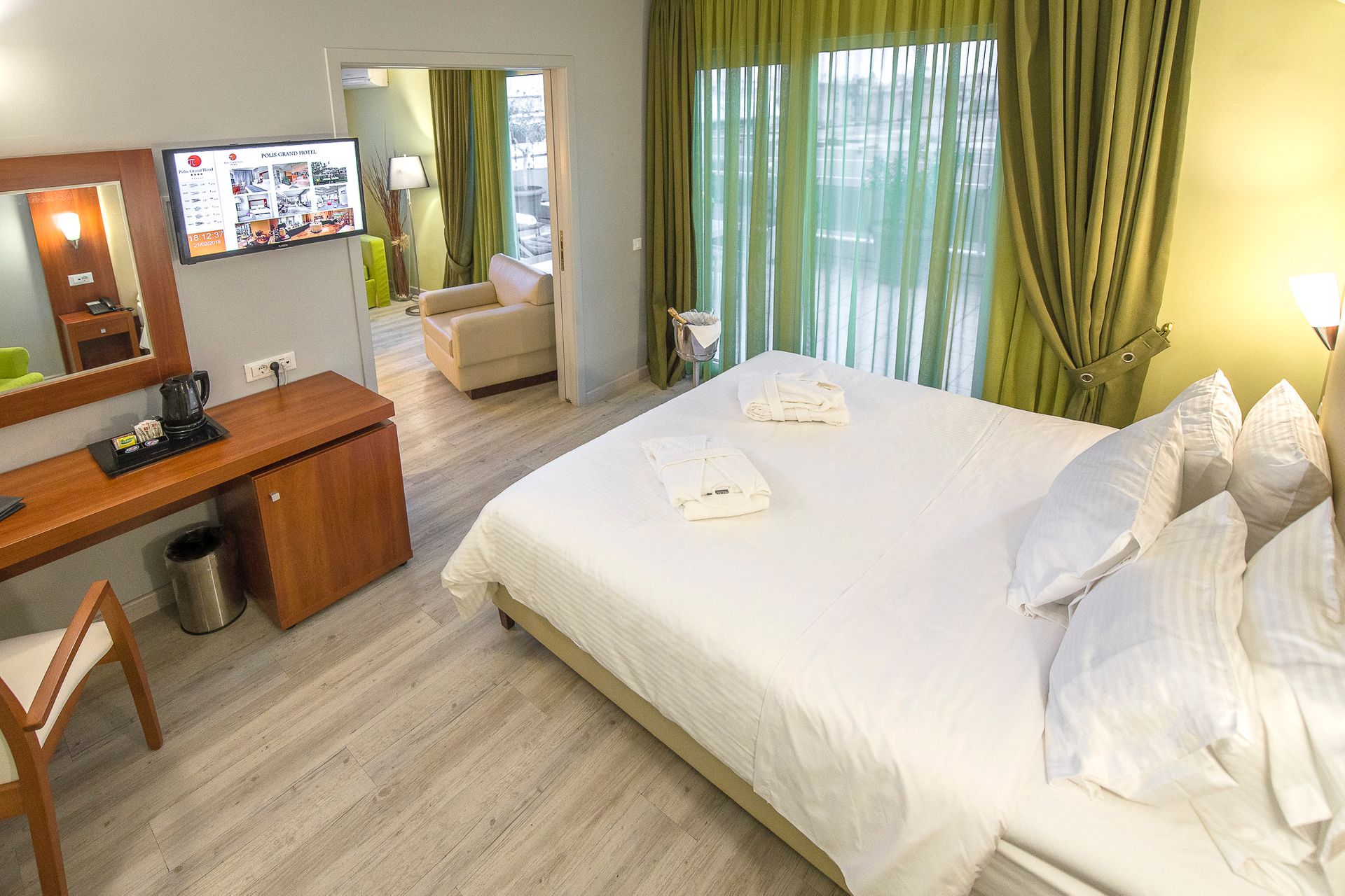 Polis Grand Hotel
