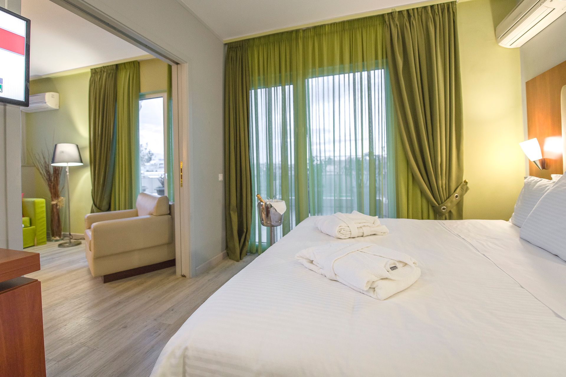 Polis Grand Hotel