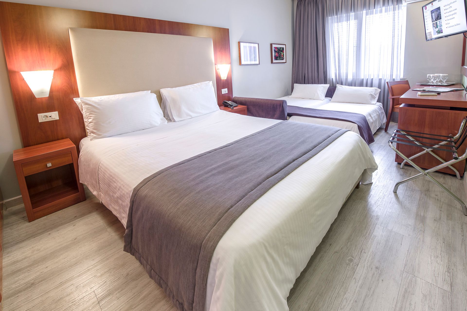 Polis Grand Hotel