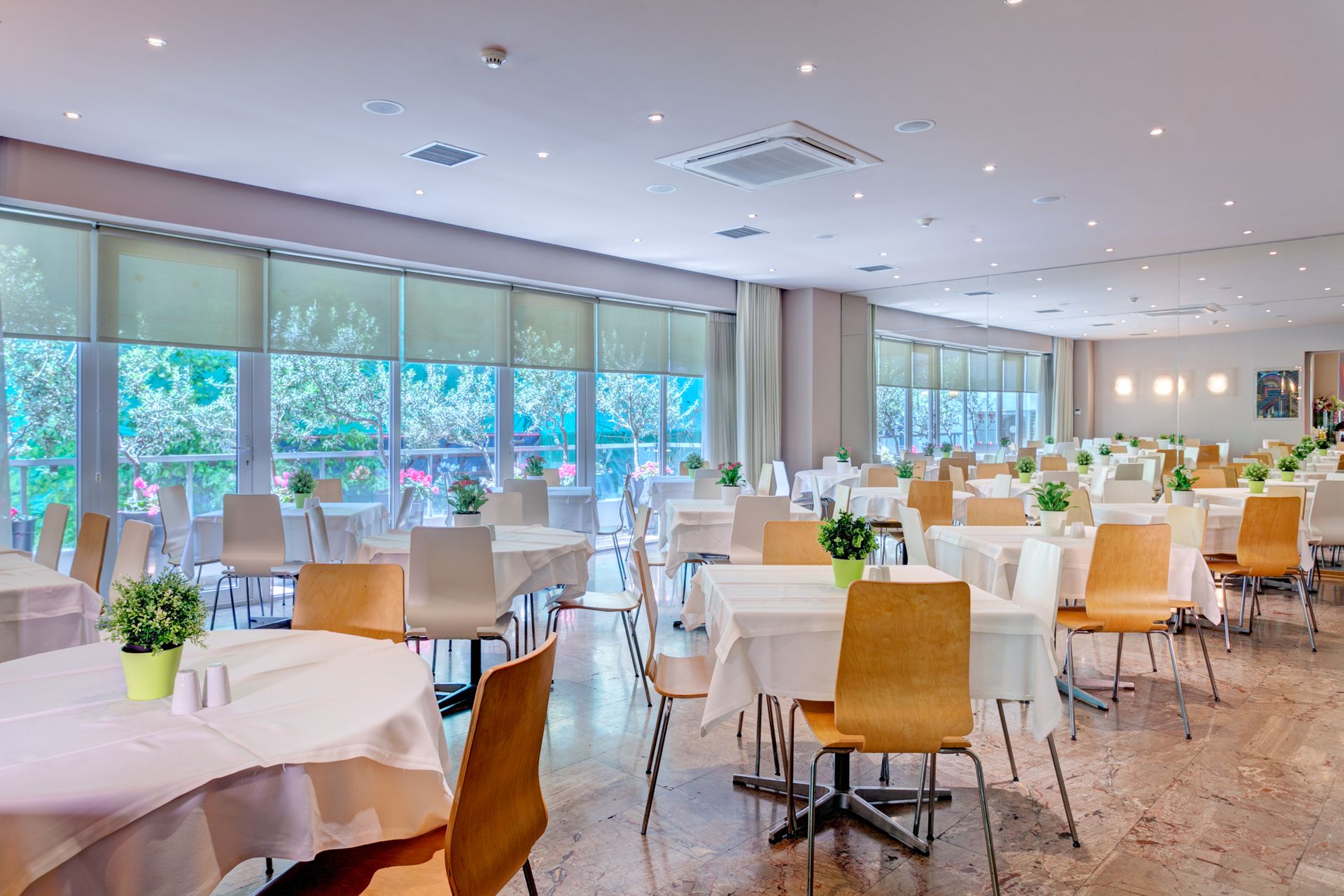Polis Grand Hotel