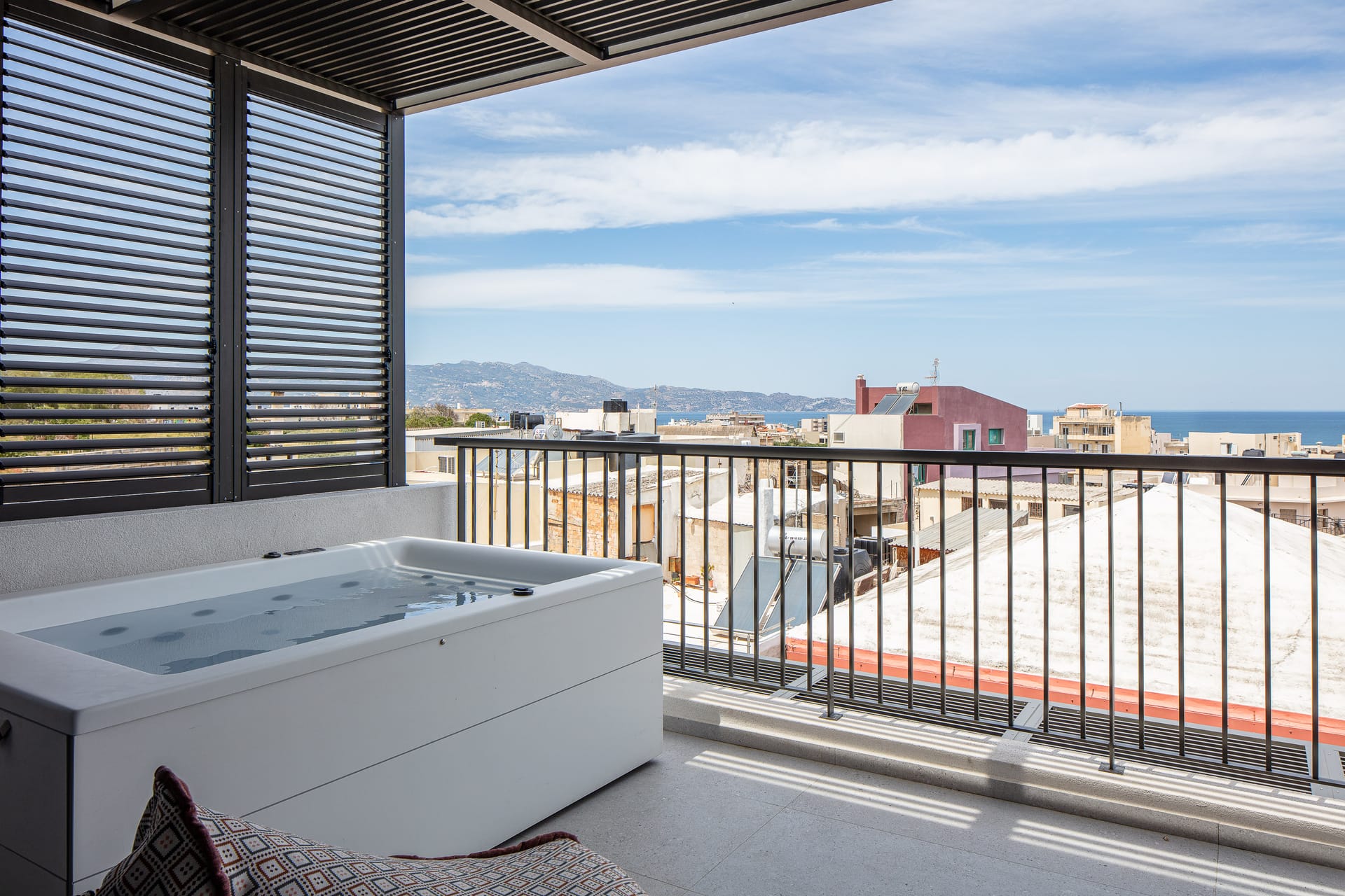 Porta Suites