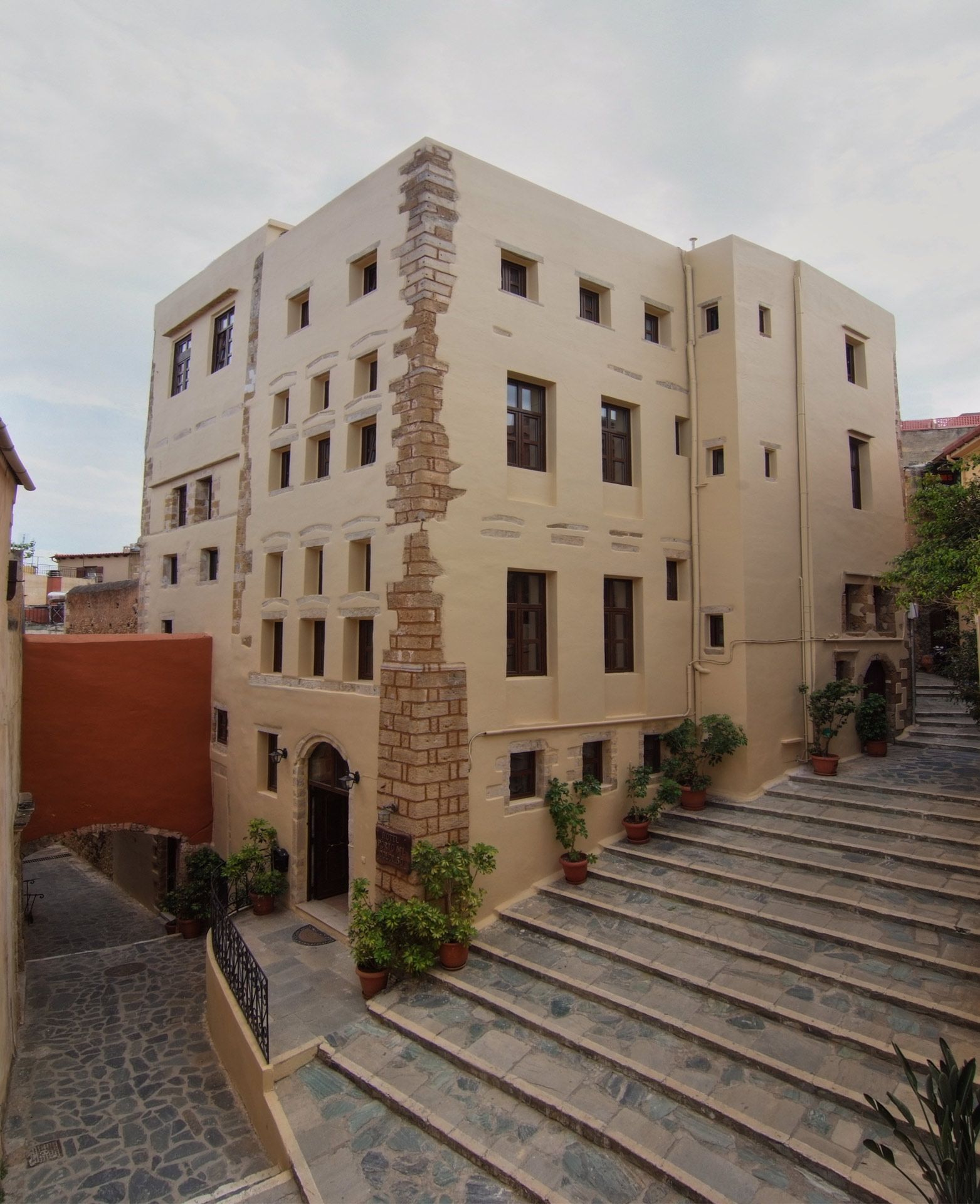 Porto del Colombo Chania