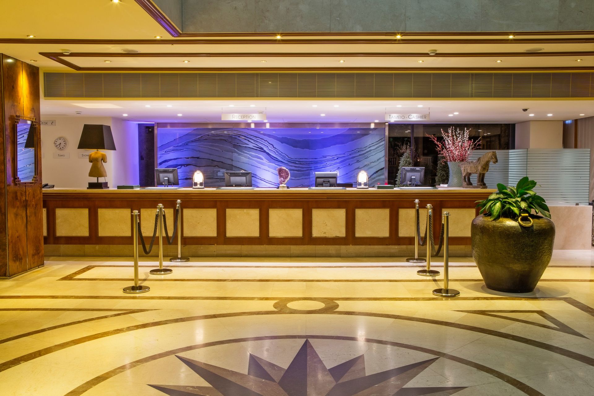 President Hotel Athens