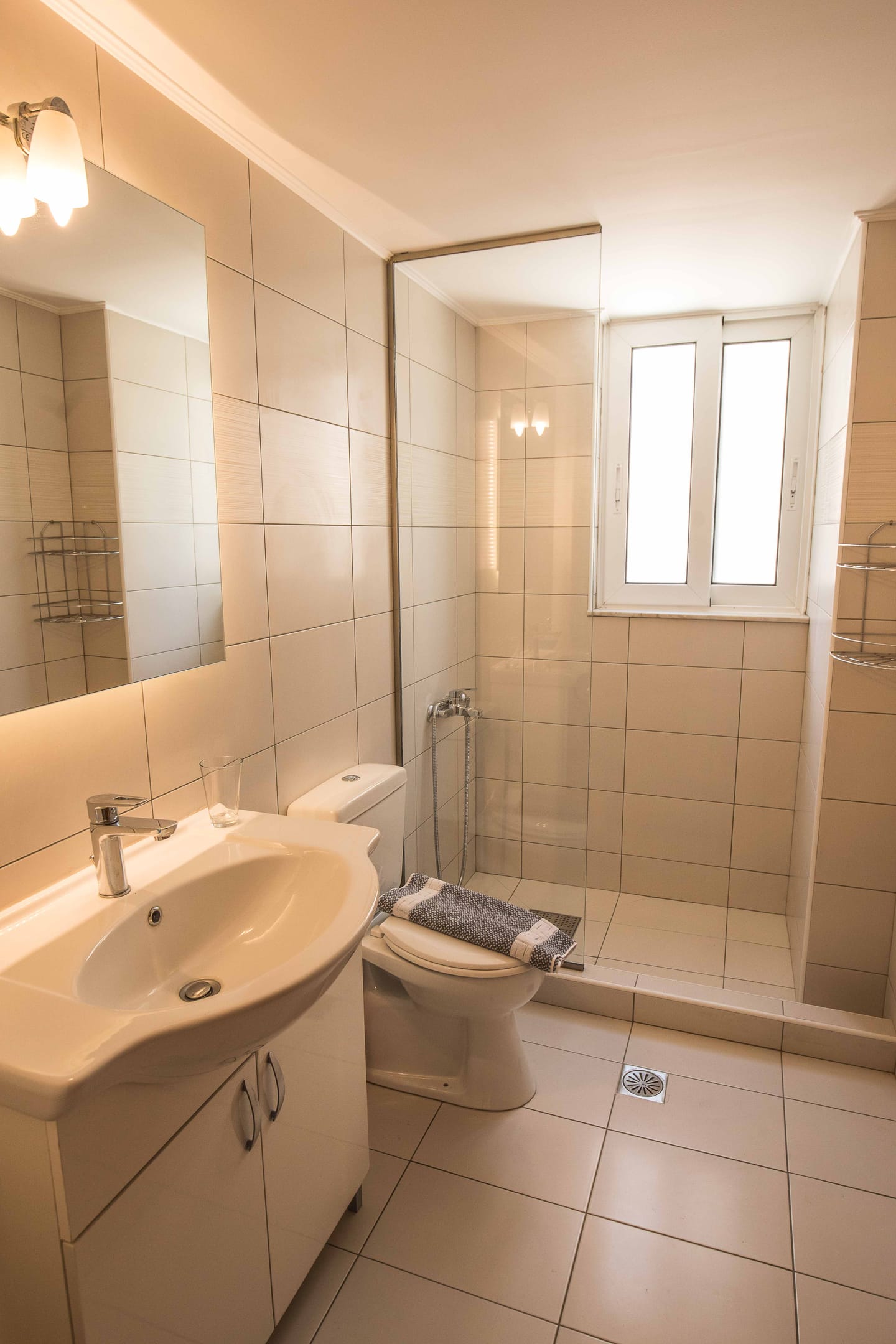 Rhodes City Center Suite