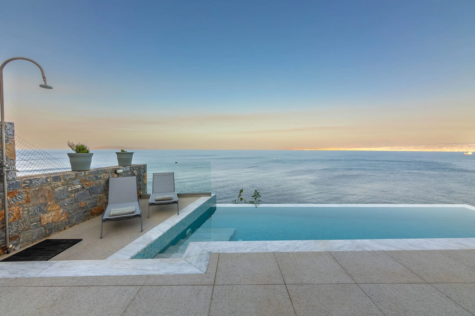 Rocca Al Mare Villas Crete