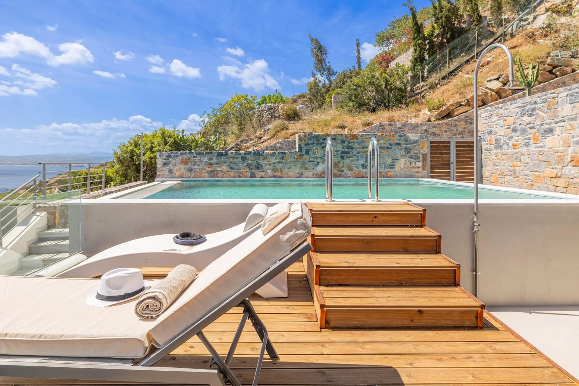 Rocca Al Mare Villas Crete