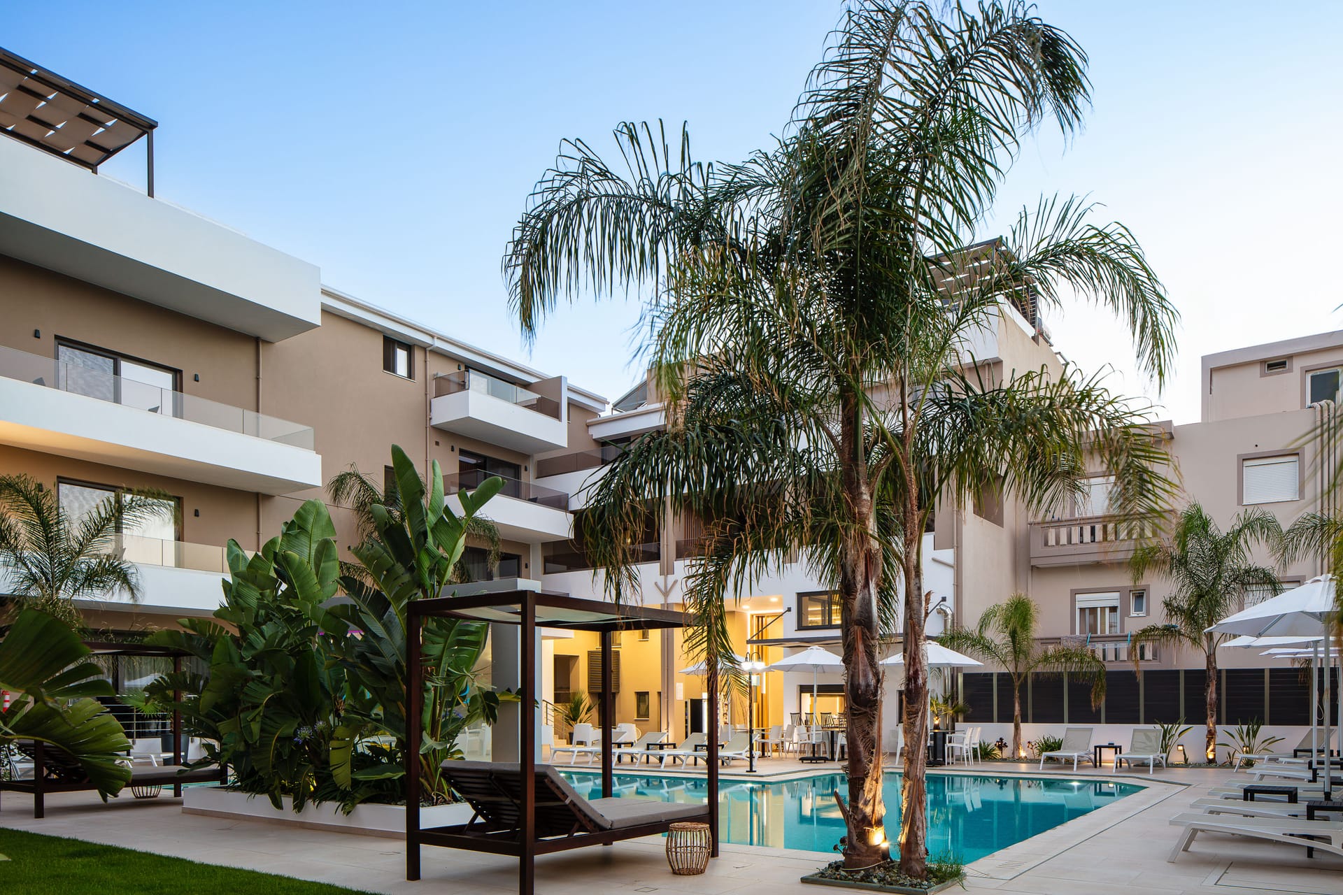 Sapphire Horizon Suites