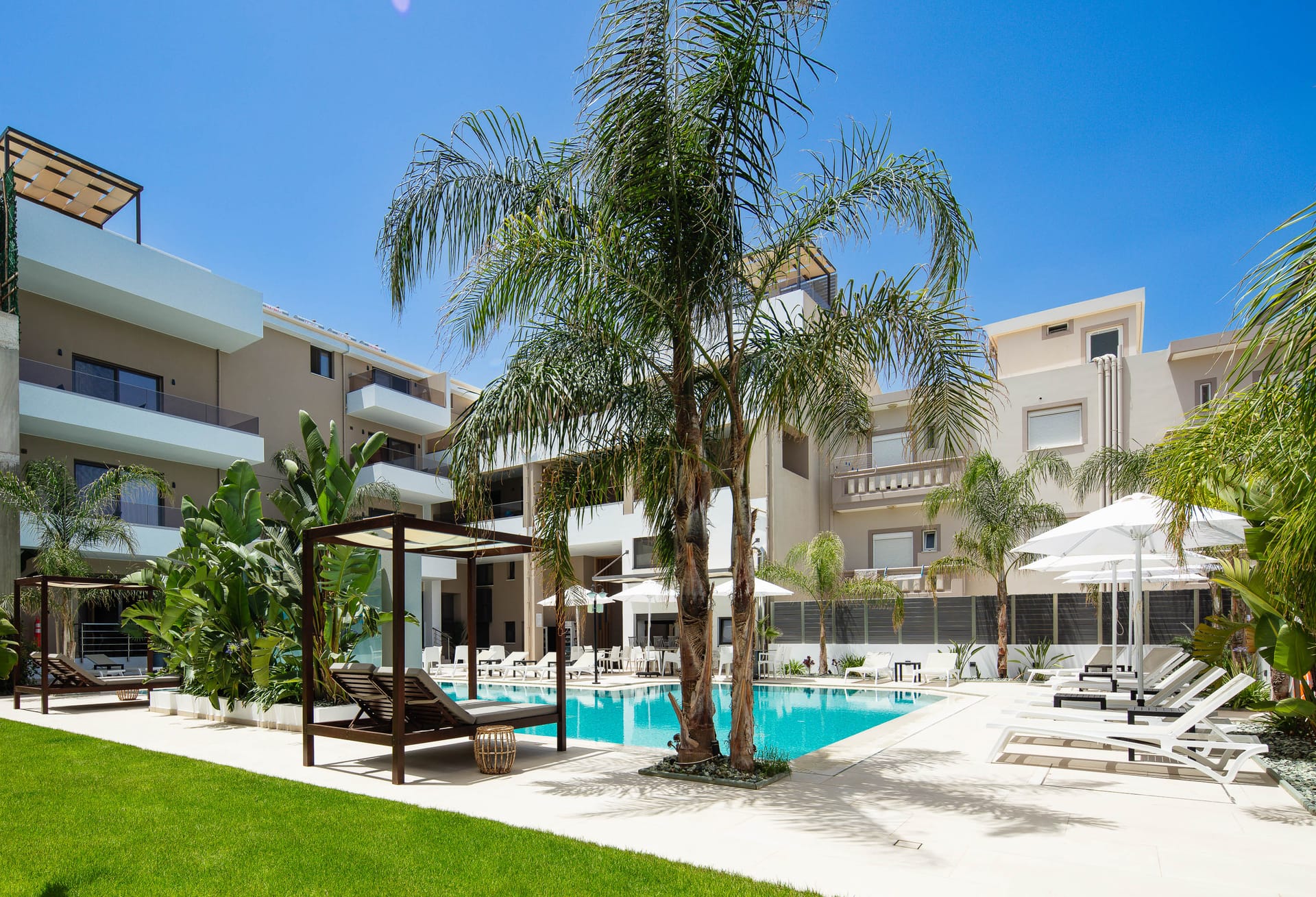 Sapphire Horizon Suites