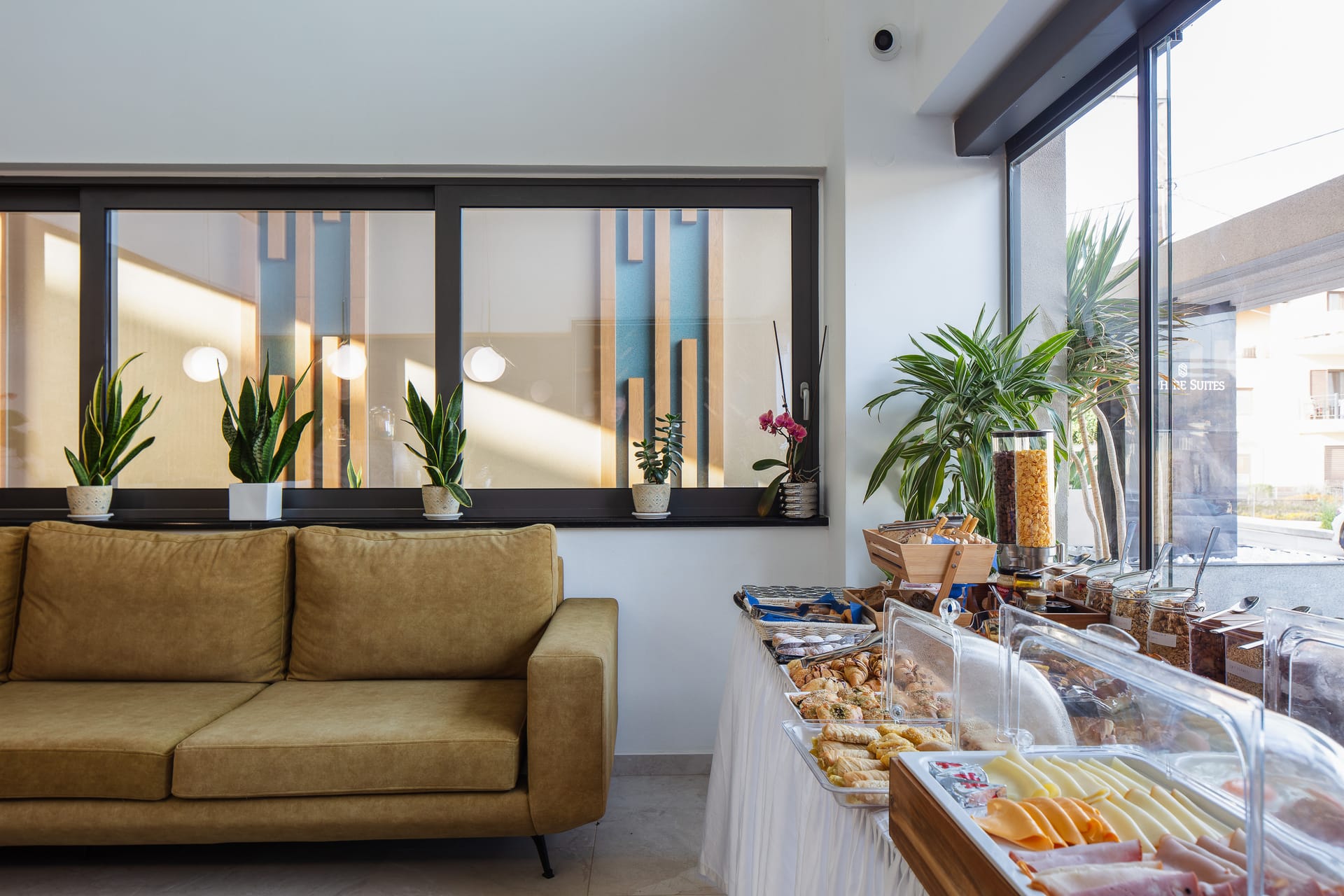 Sapphire Horizon Suites