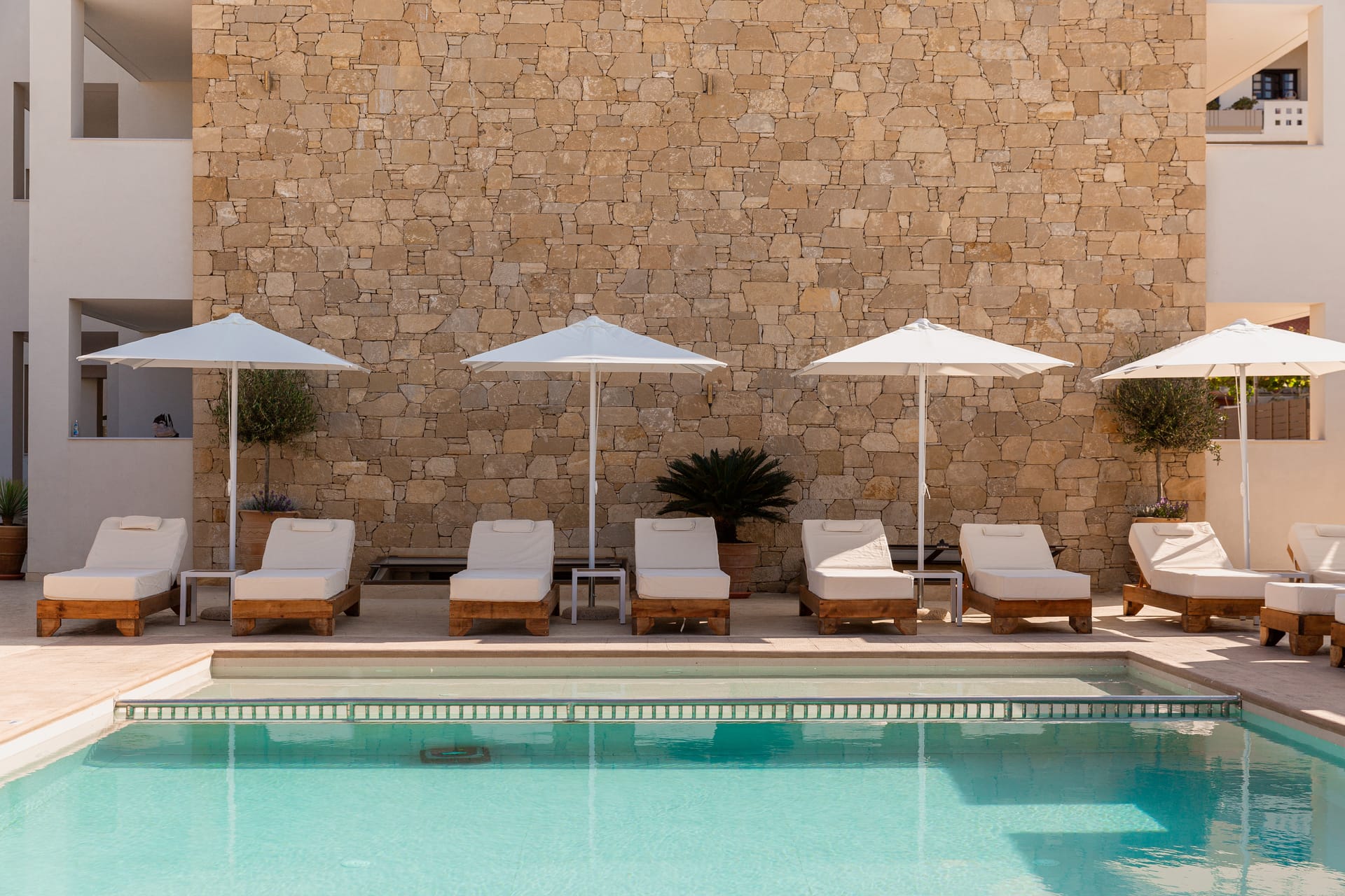 Sarana Suites Crete