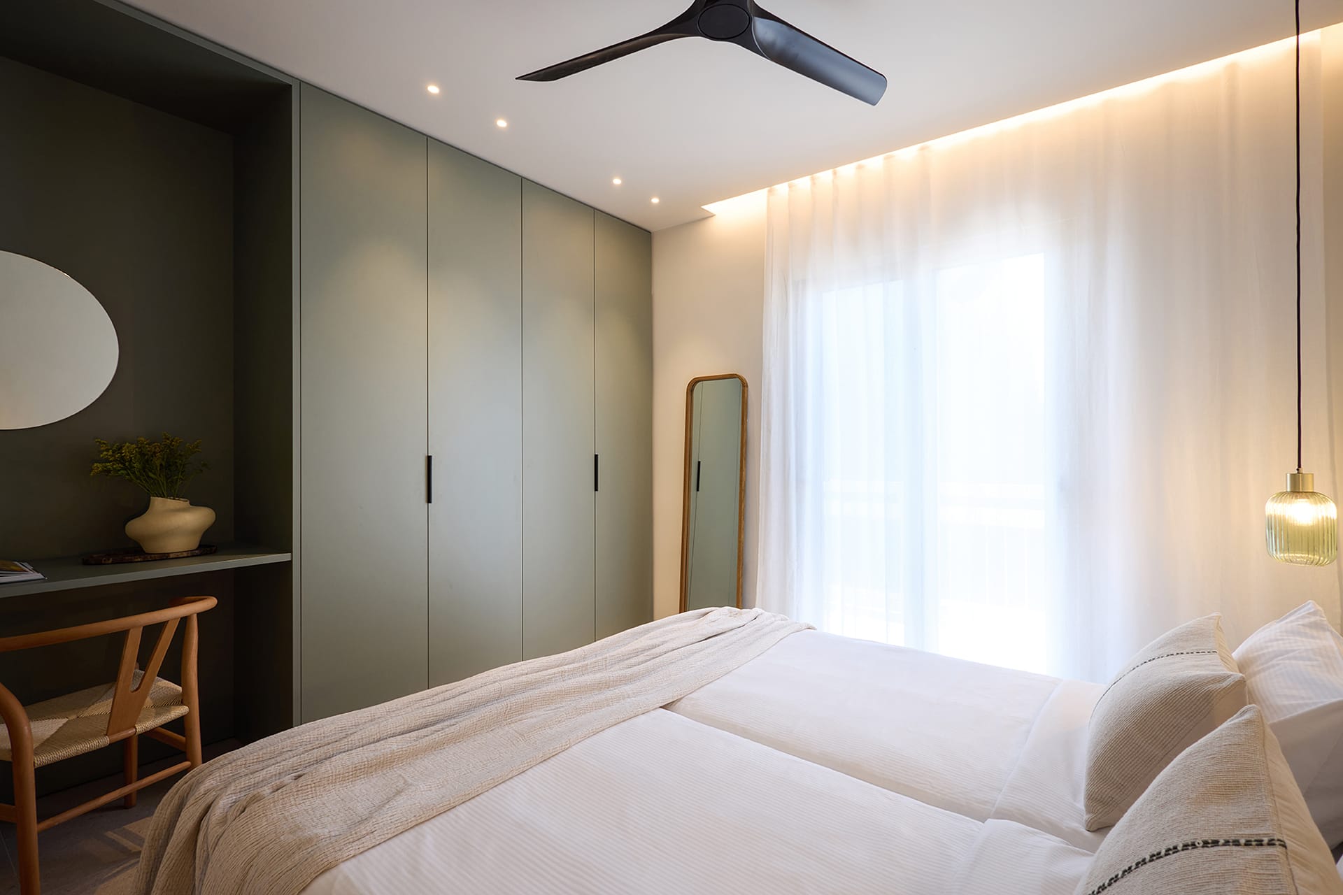 Sea View Beach Penthouse  – Athens Coast