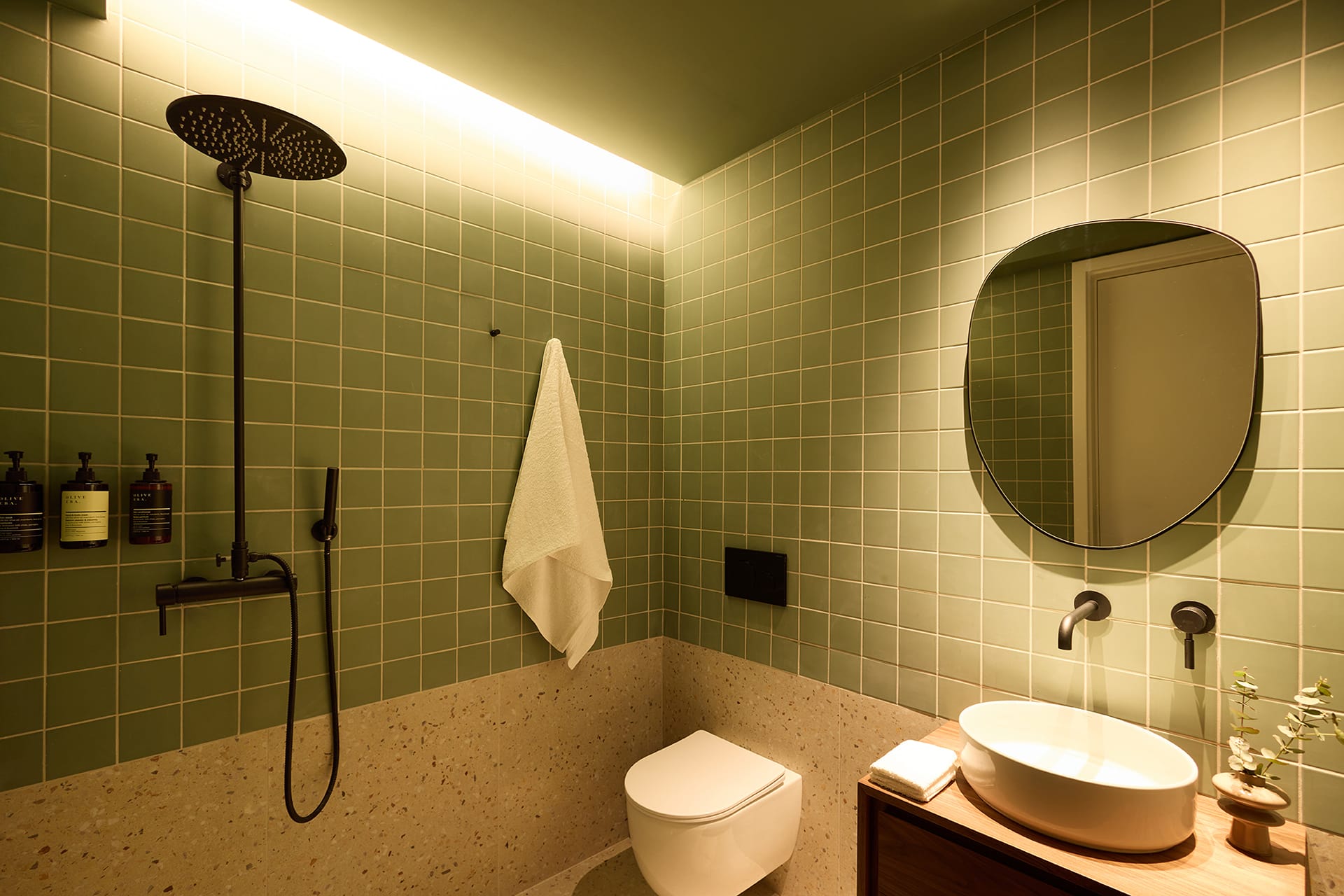 Sea View Beach Penthouse  – Athens Coast